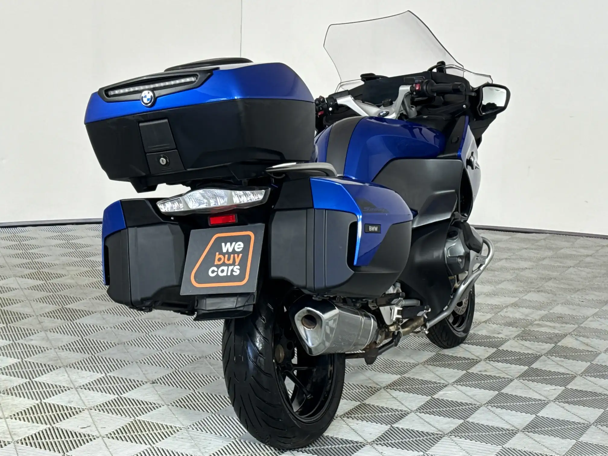 BMW R Series