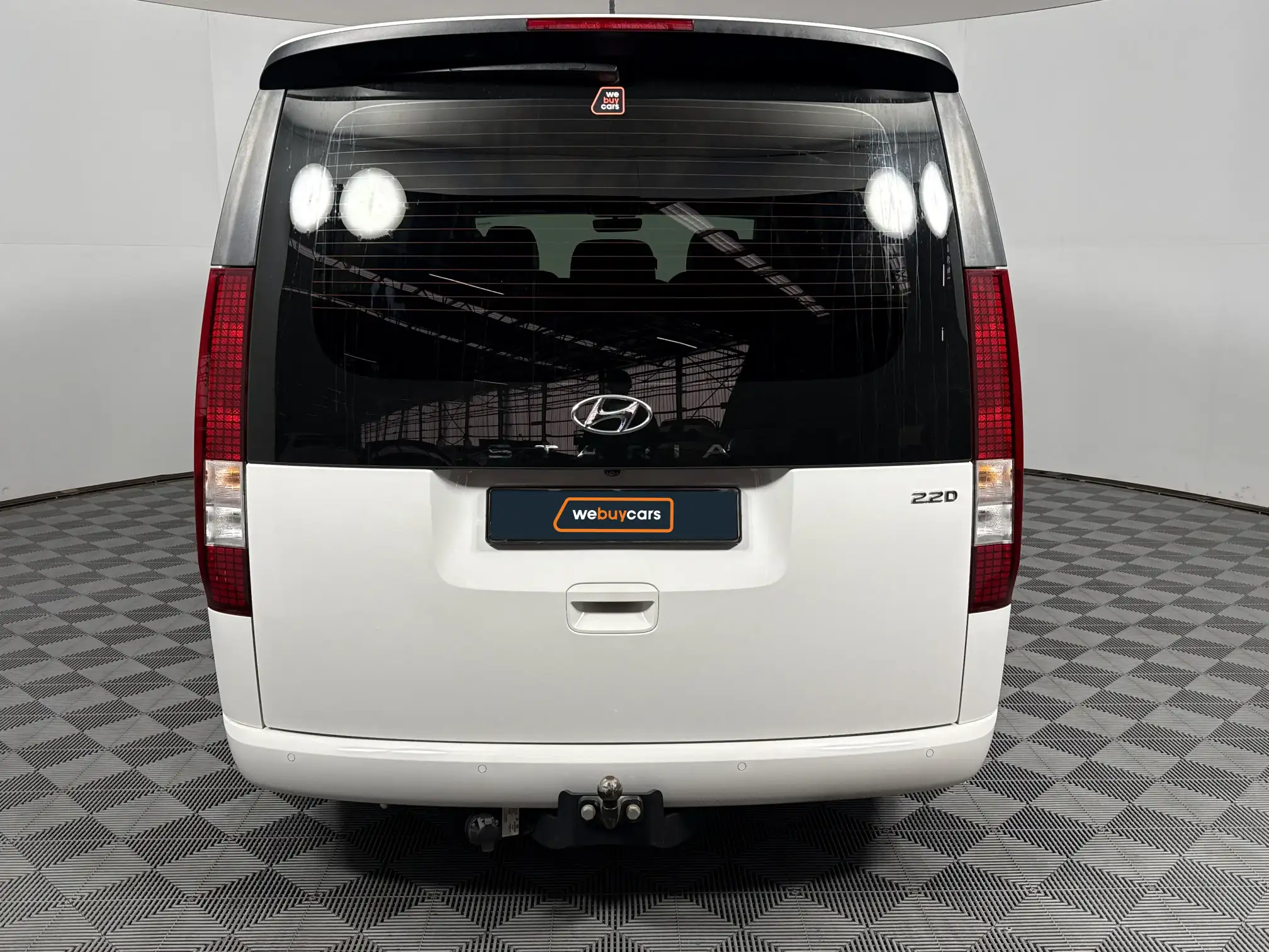 Hyundai Staria