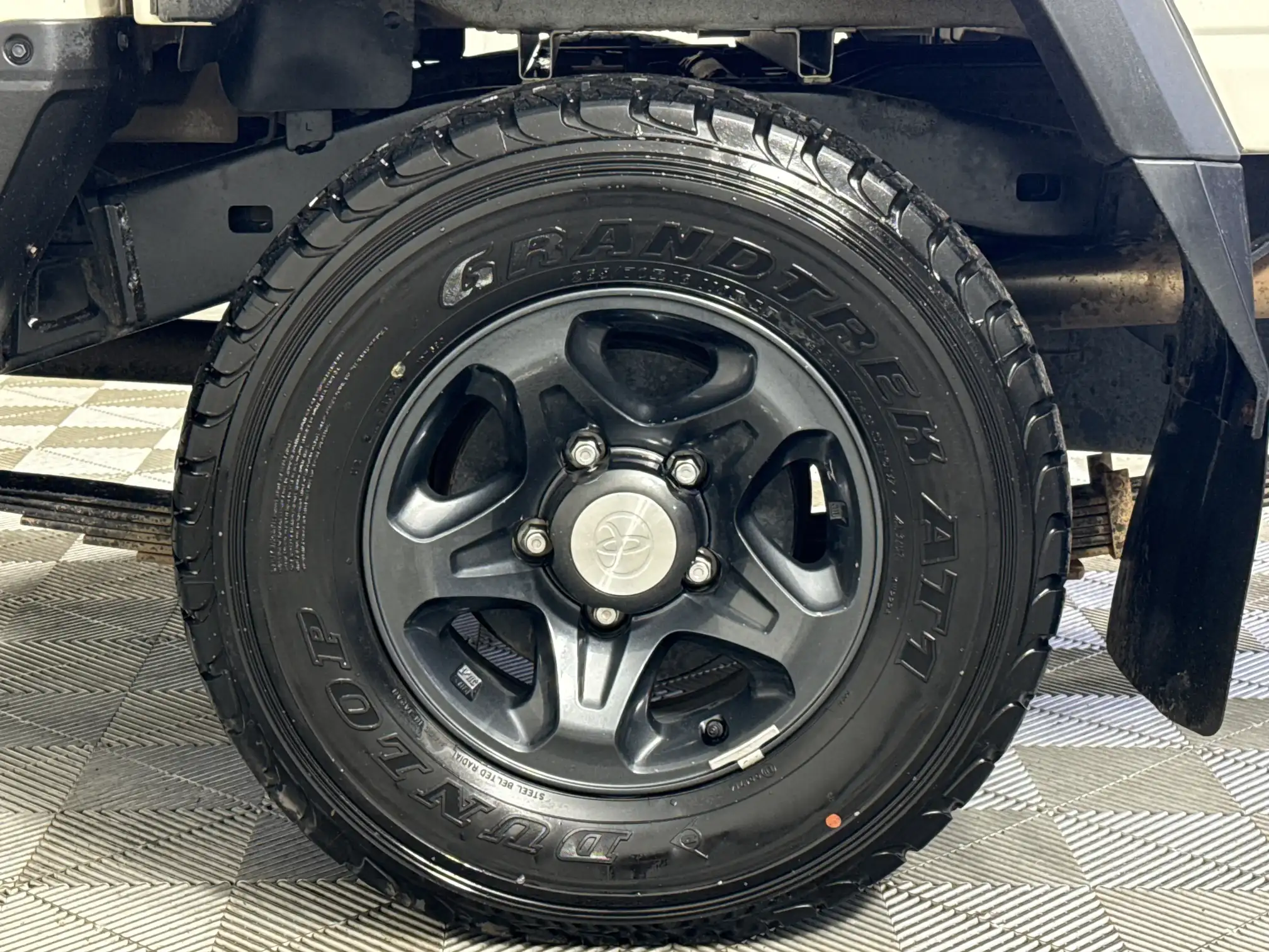 Toyota Land Cruiser