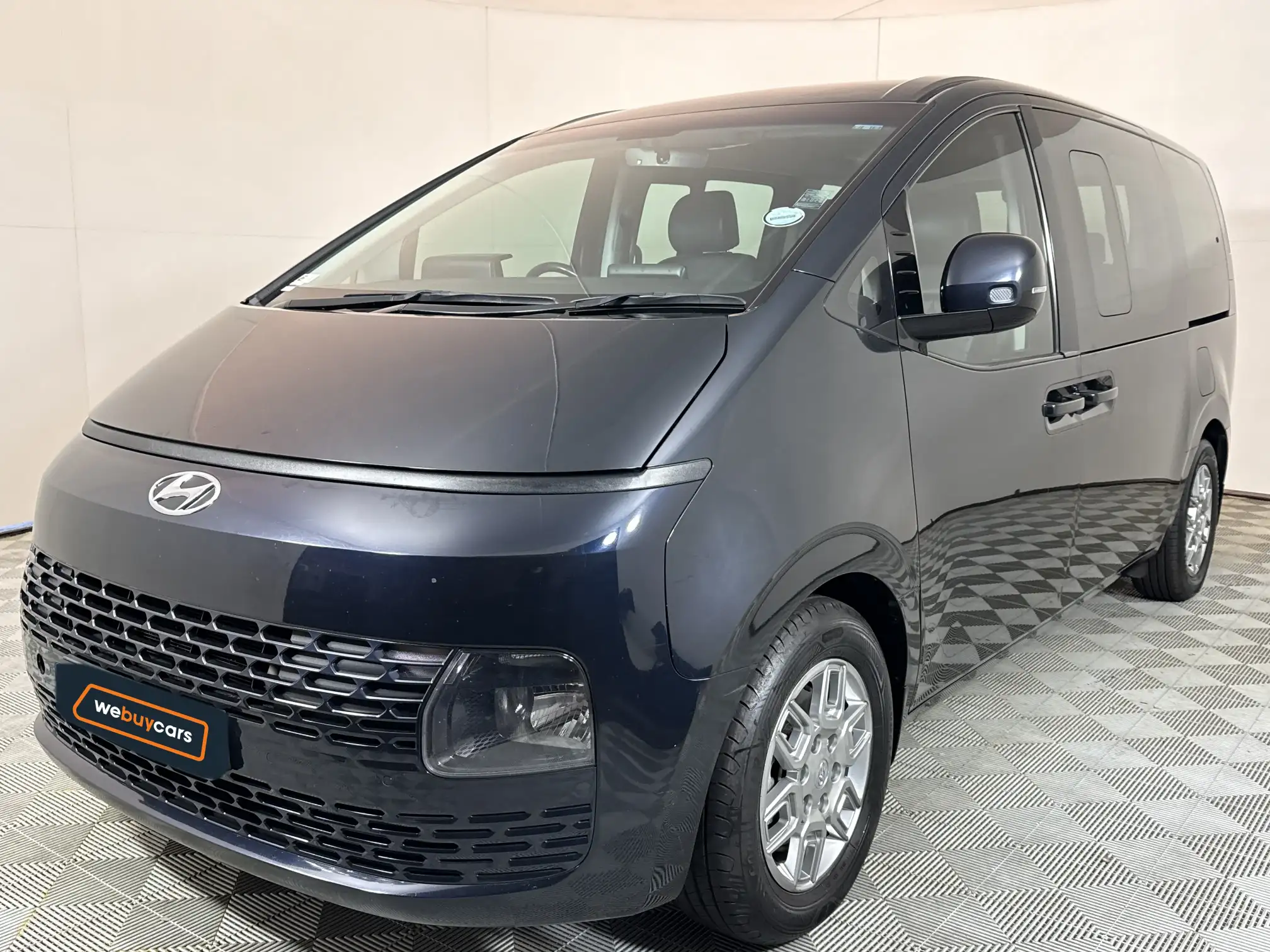 2021 Hyundai Staria