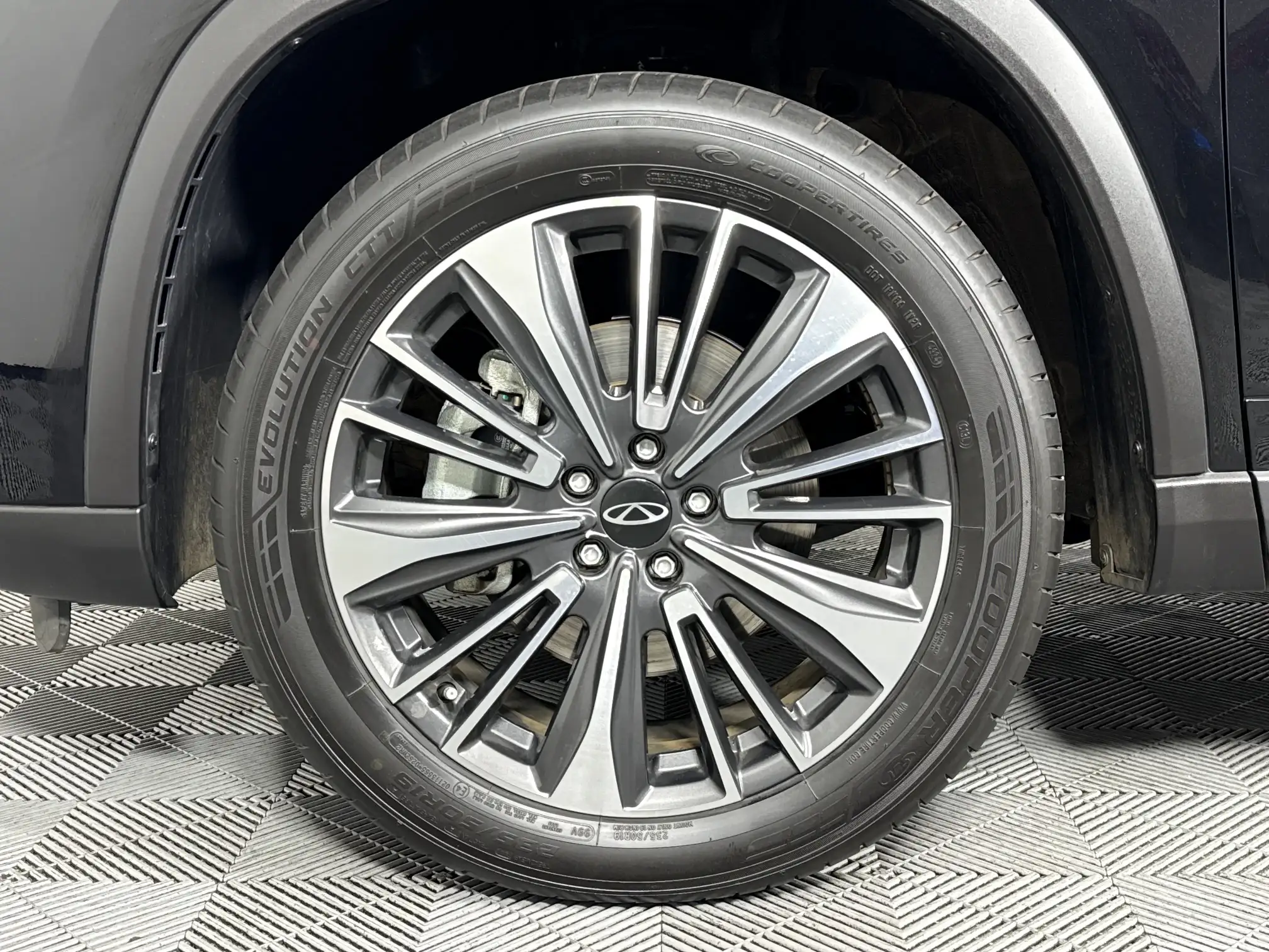 Chery Tiggo 8 PRO