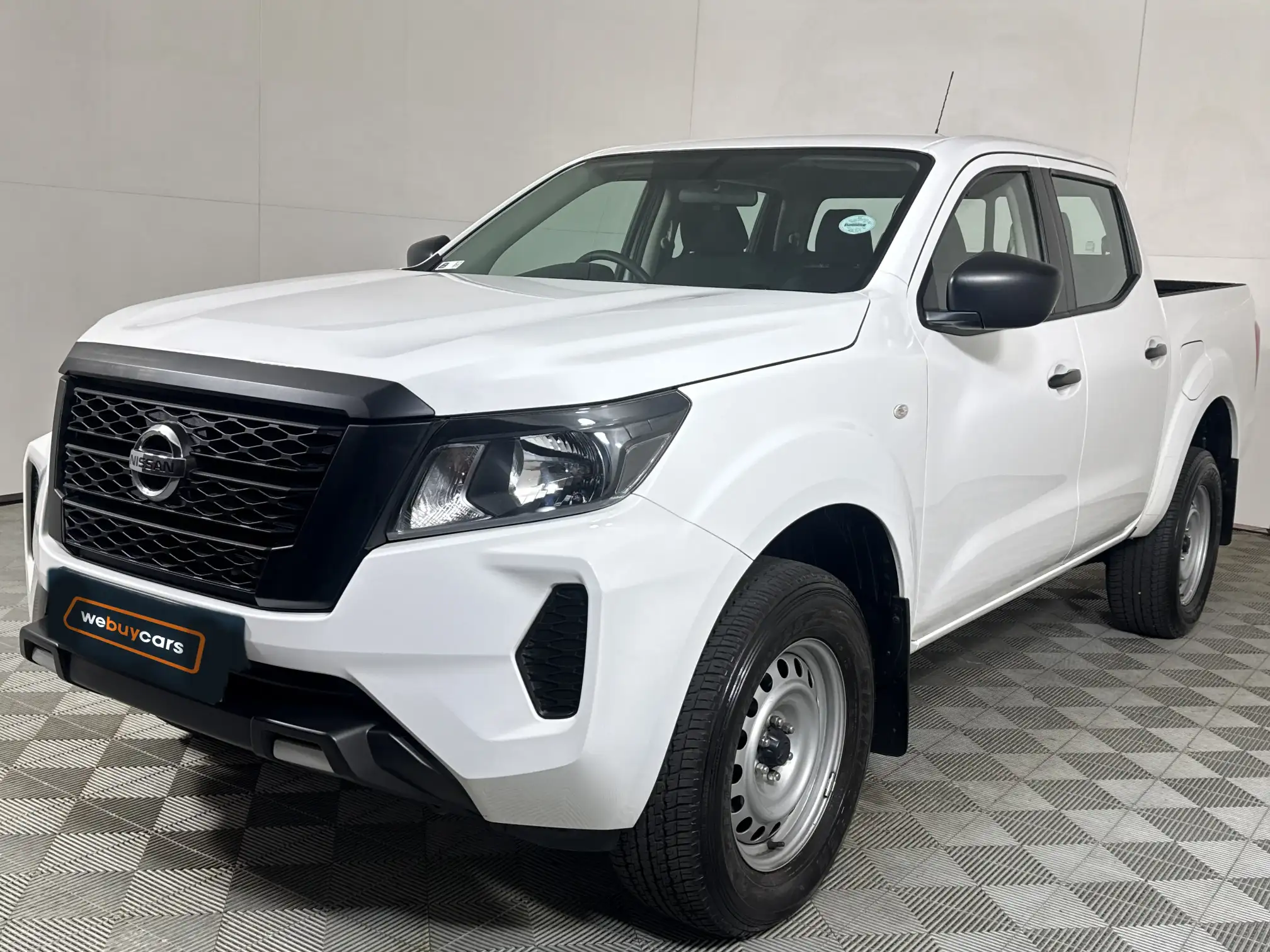 2023 Nissan Navara