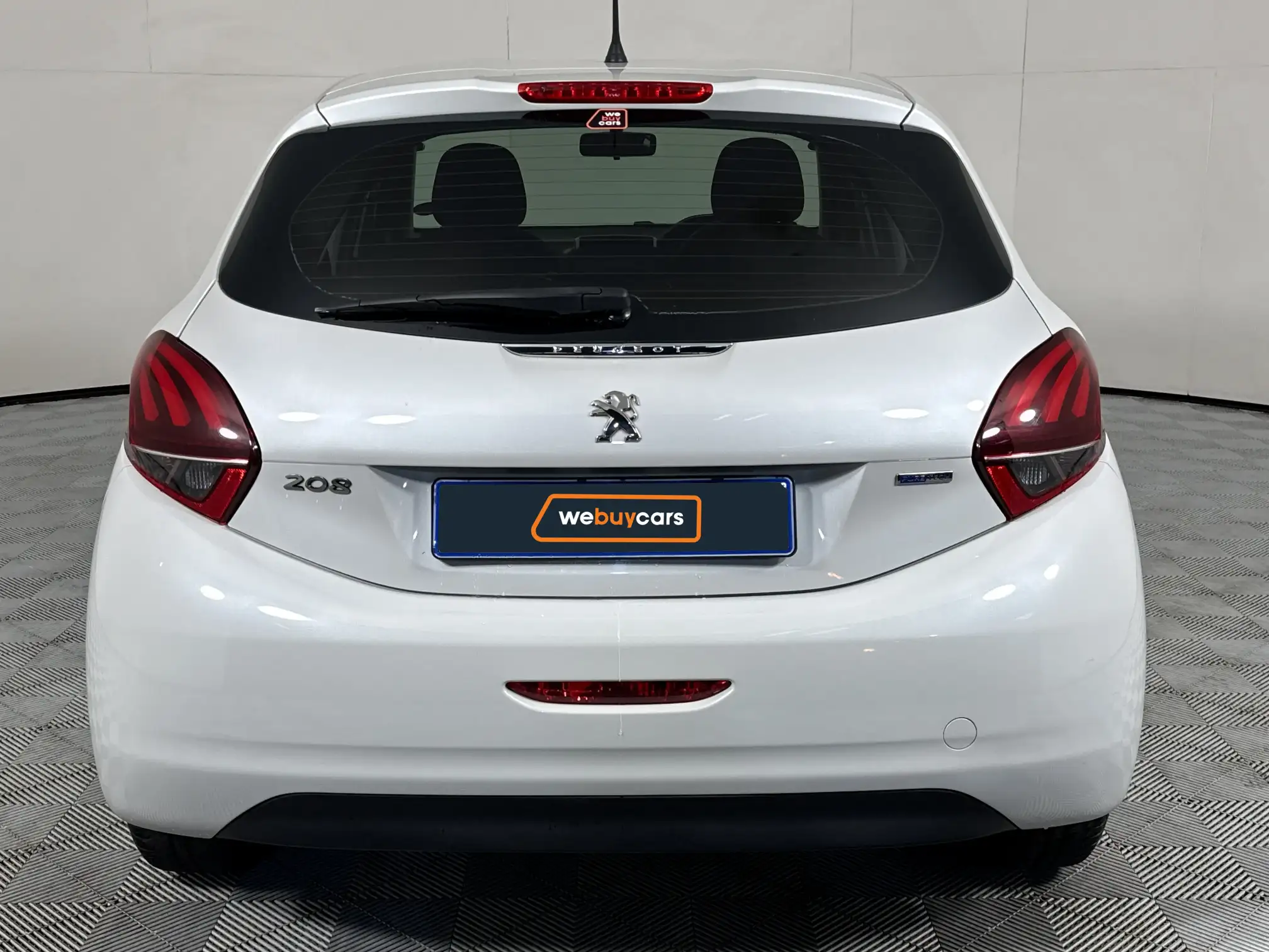 Peugeot 208