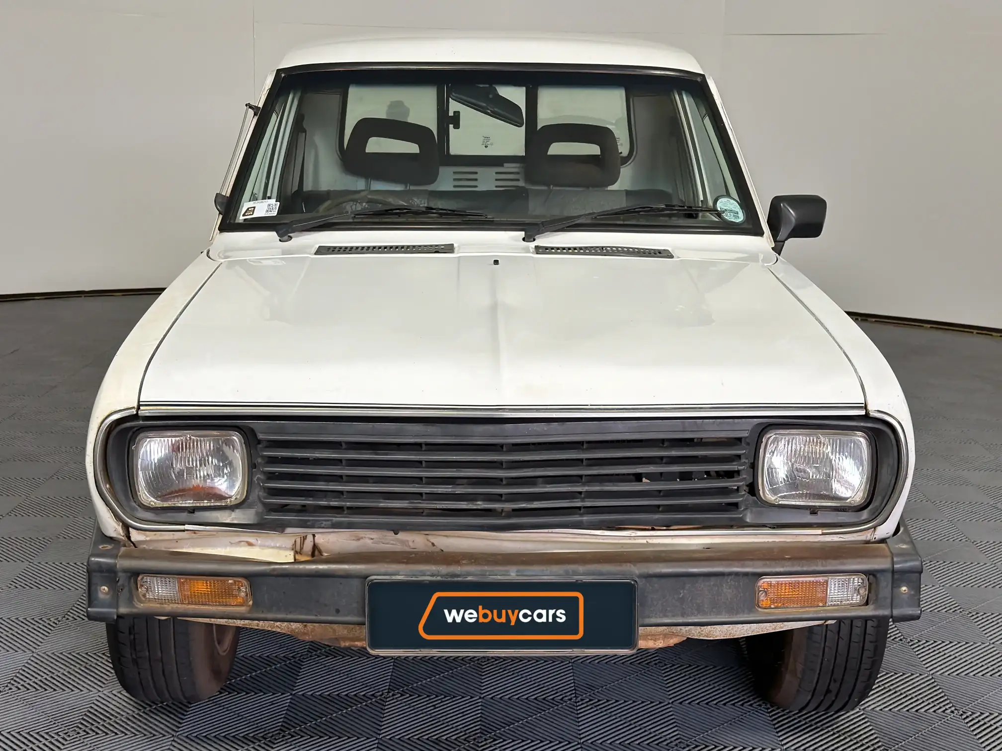 Nissan 1400