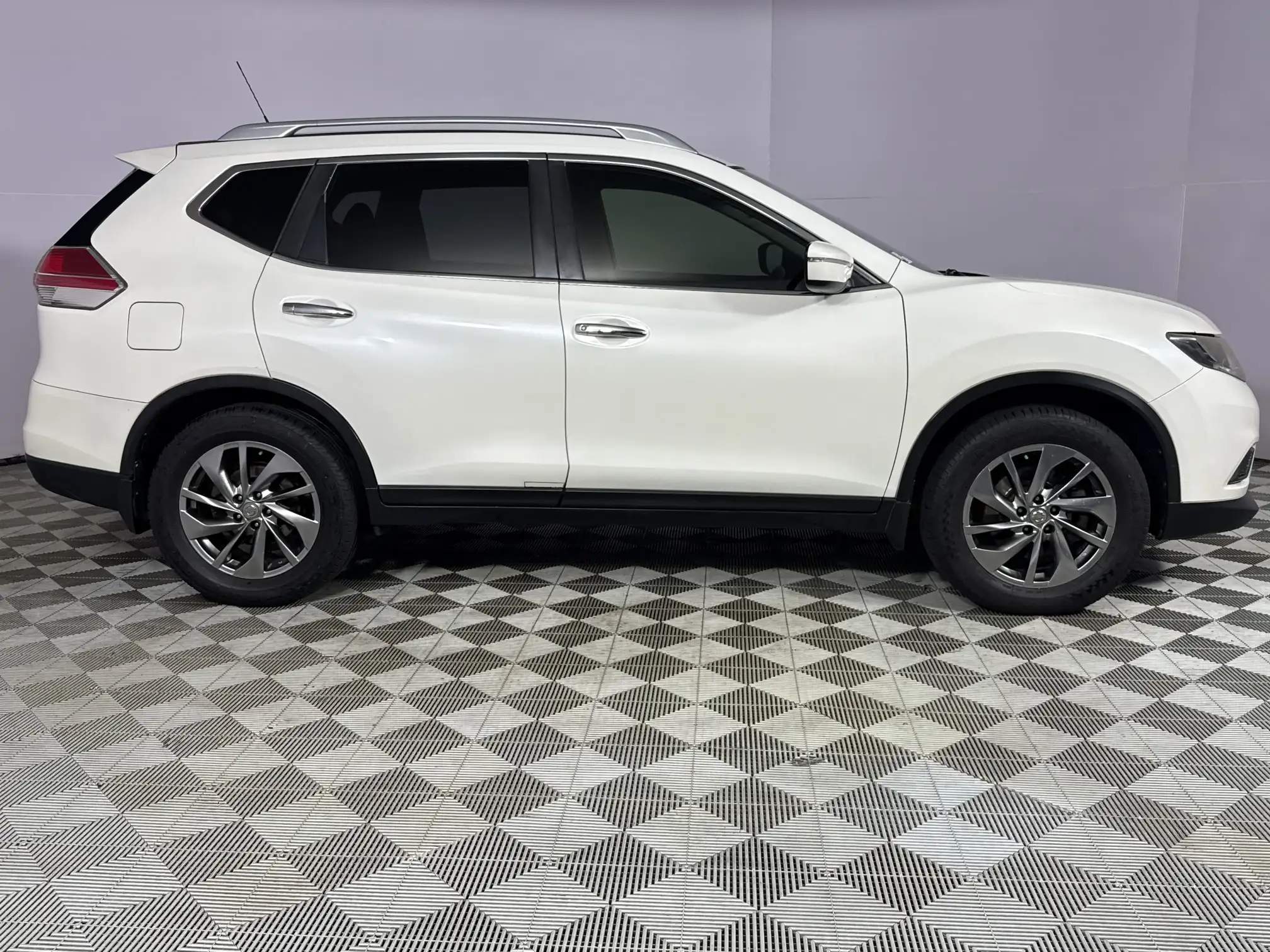Nissan X Trail