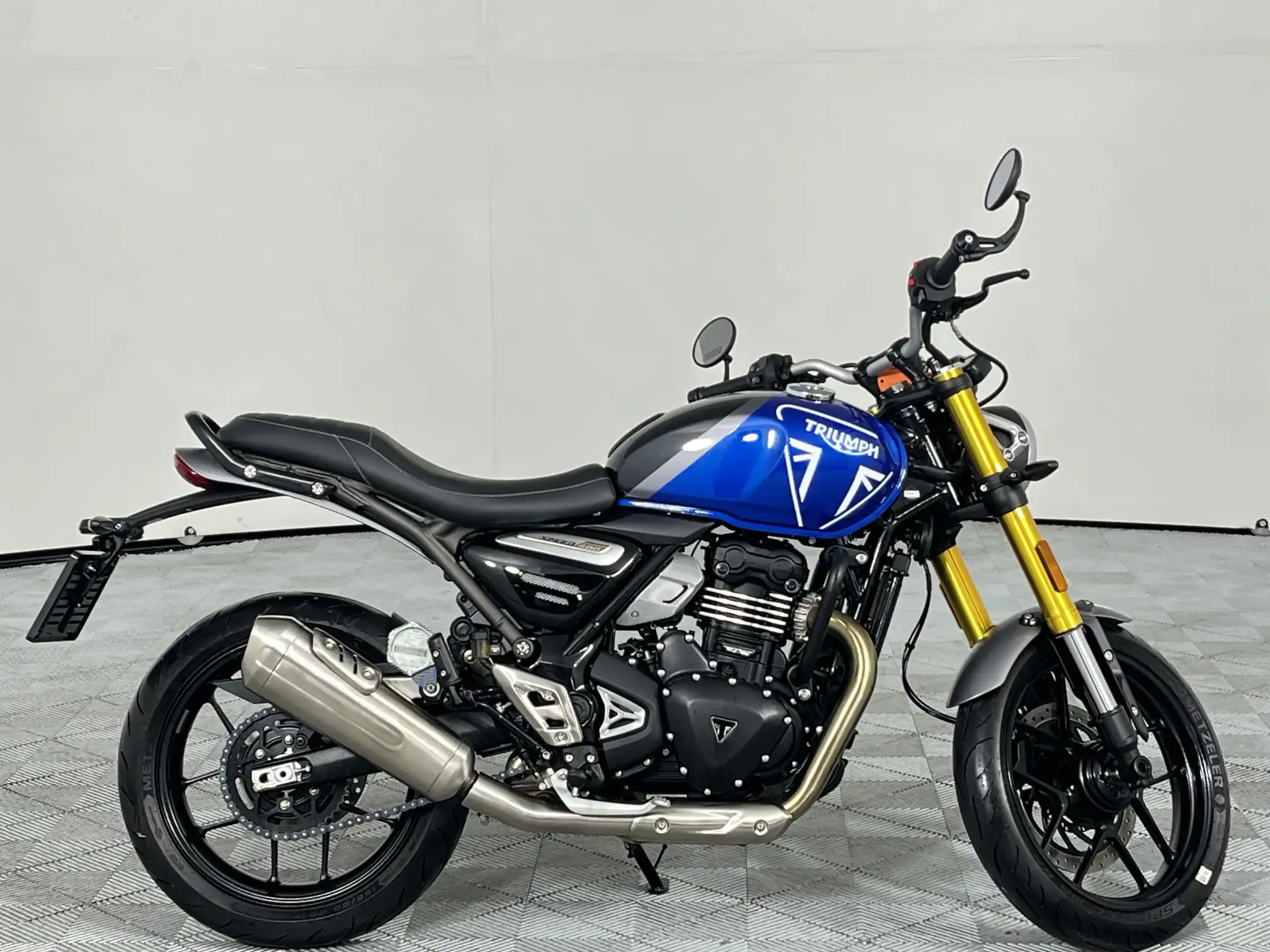 Triumph Speed 400