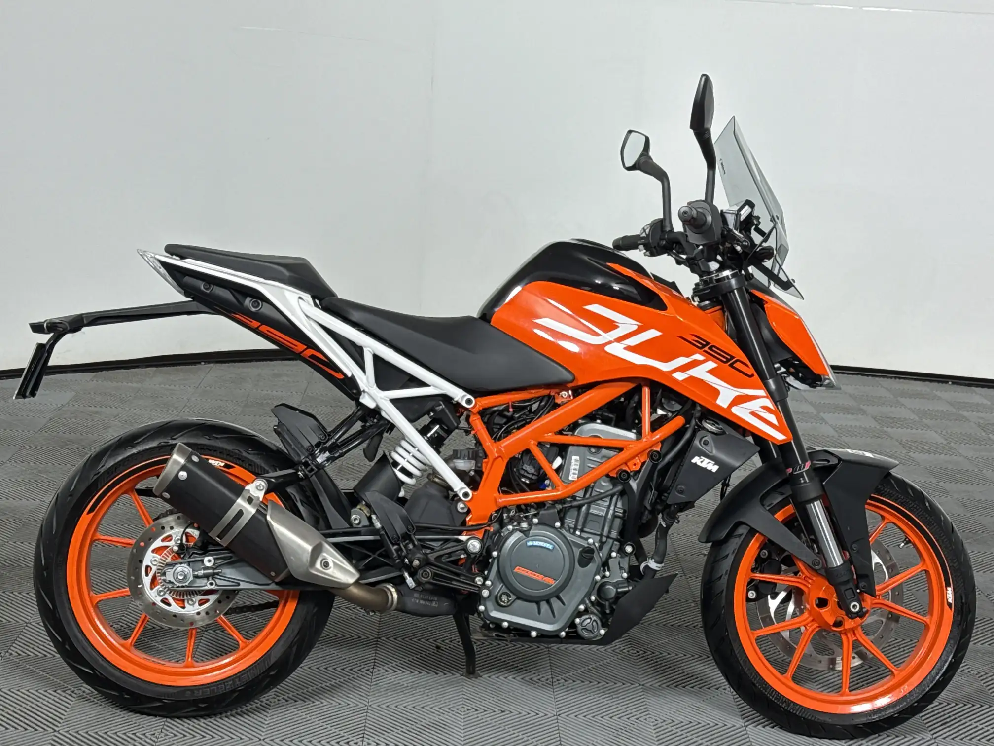 KTM Duke
