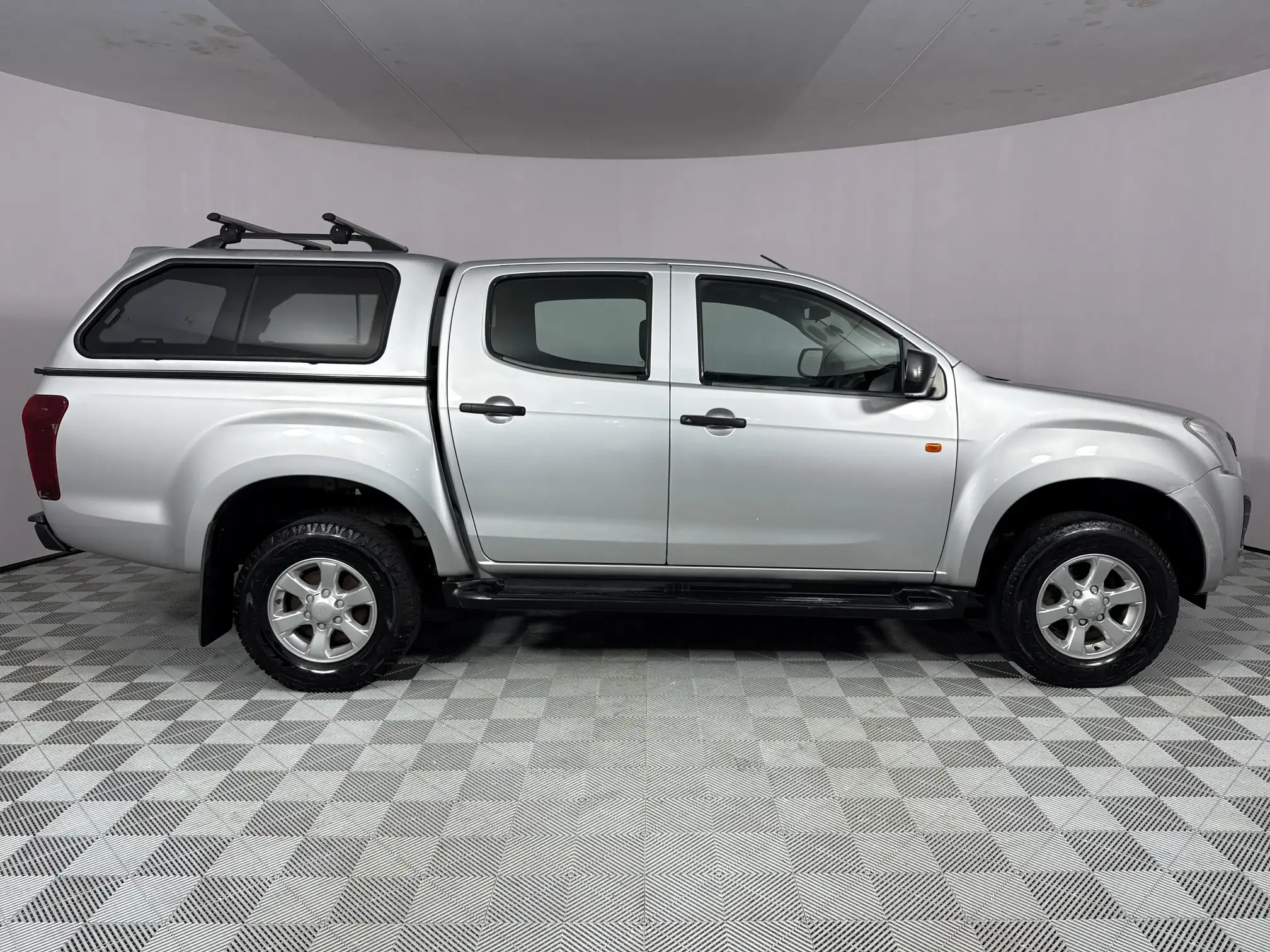 Isuzu KB
