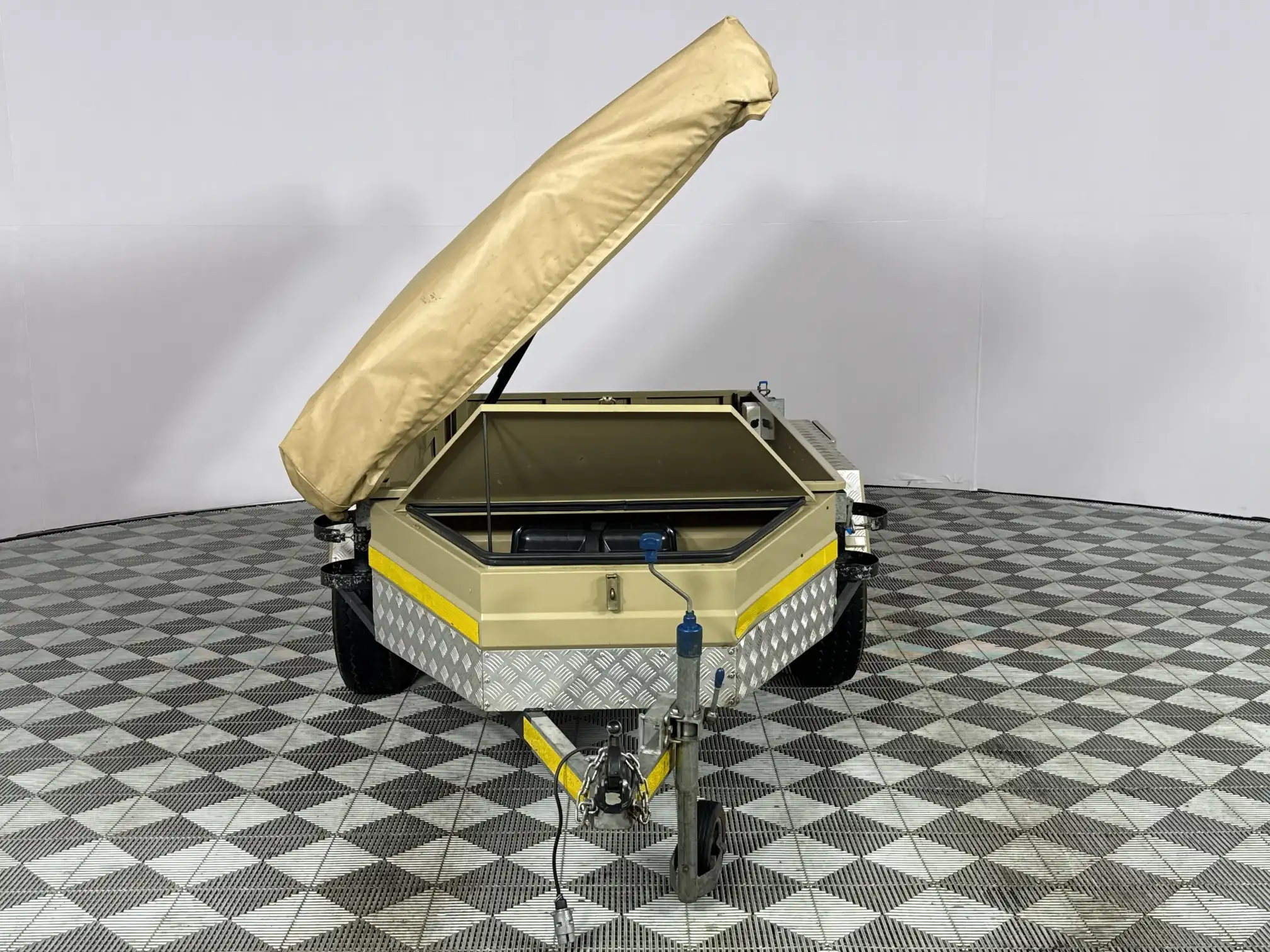 Bantam Trailer