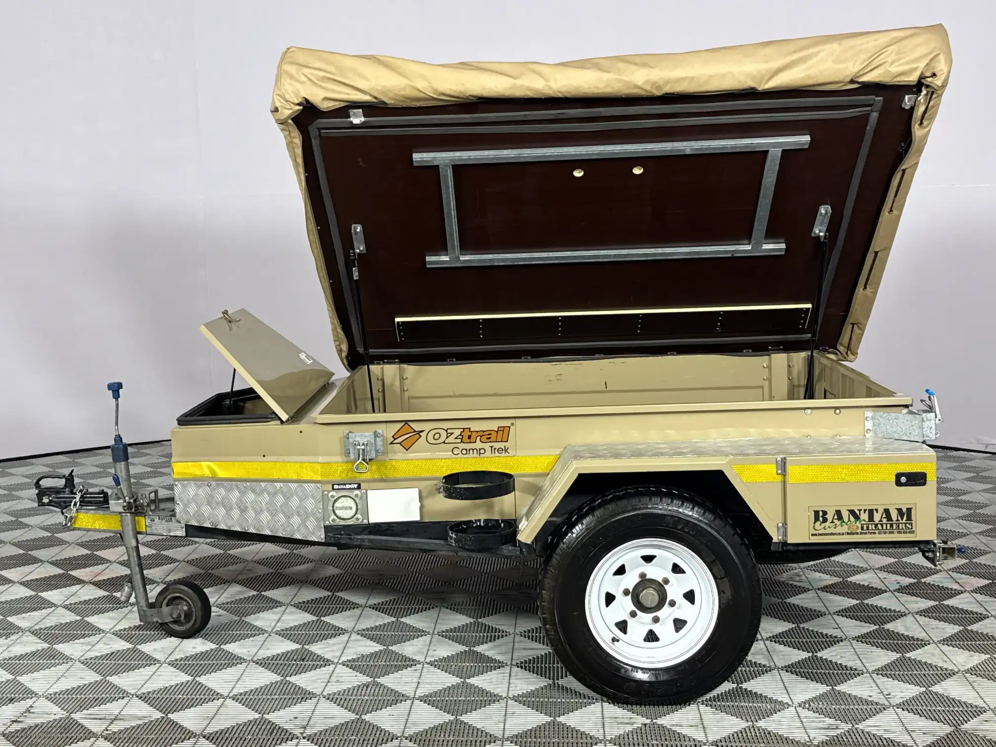 Bantam Trailer
