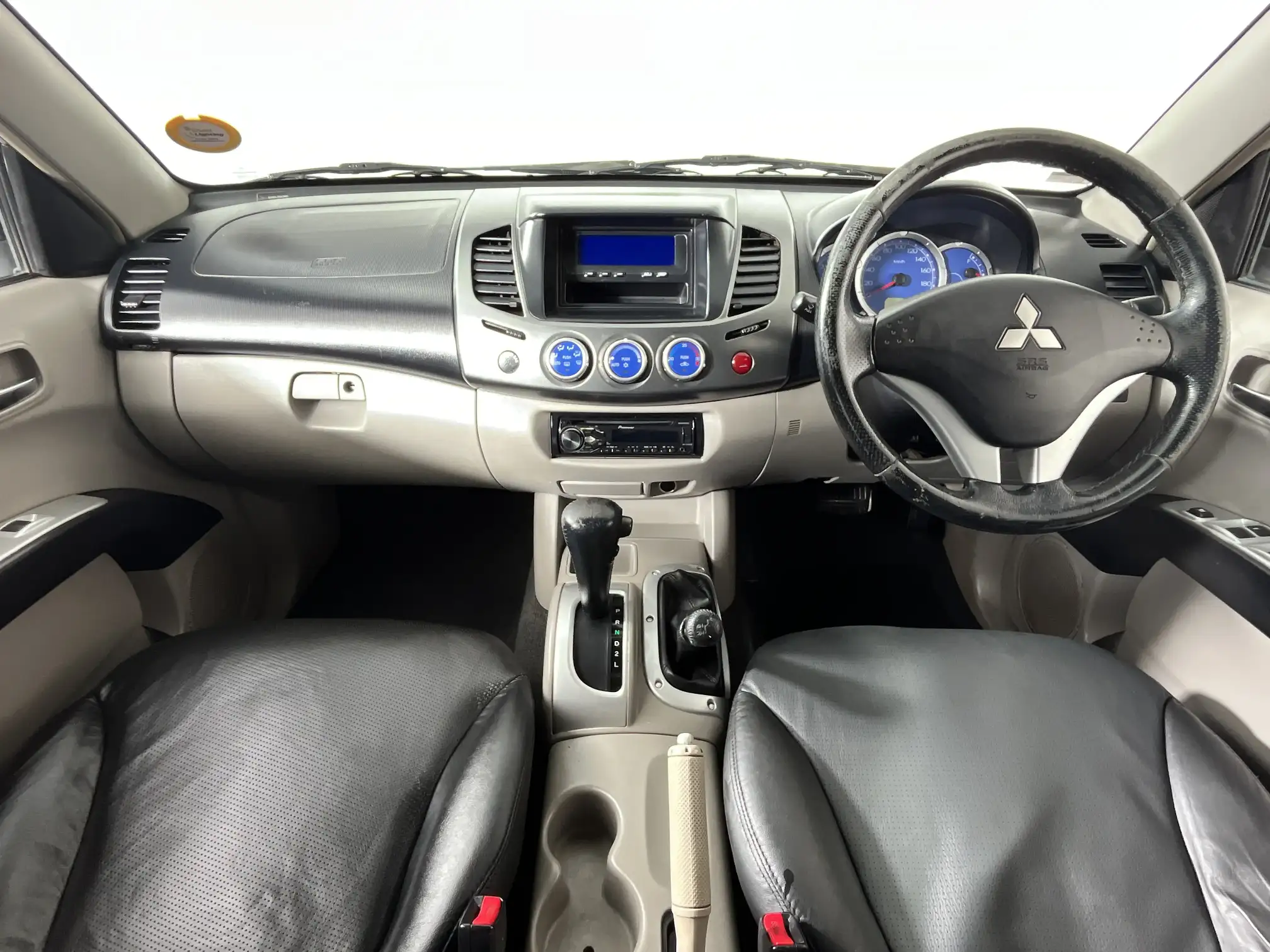 Mitsubishi Triton