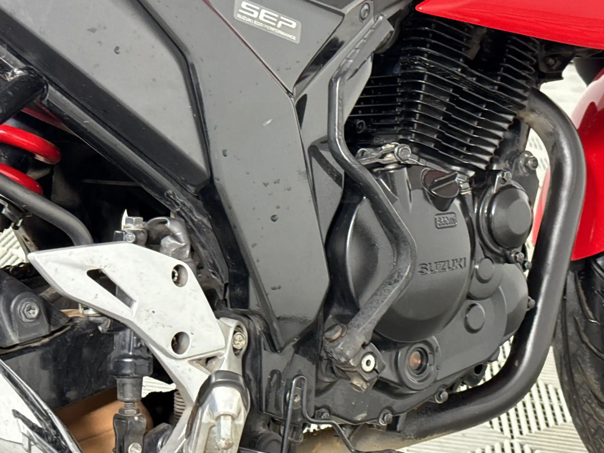 Suzuki GSX