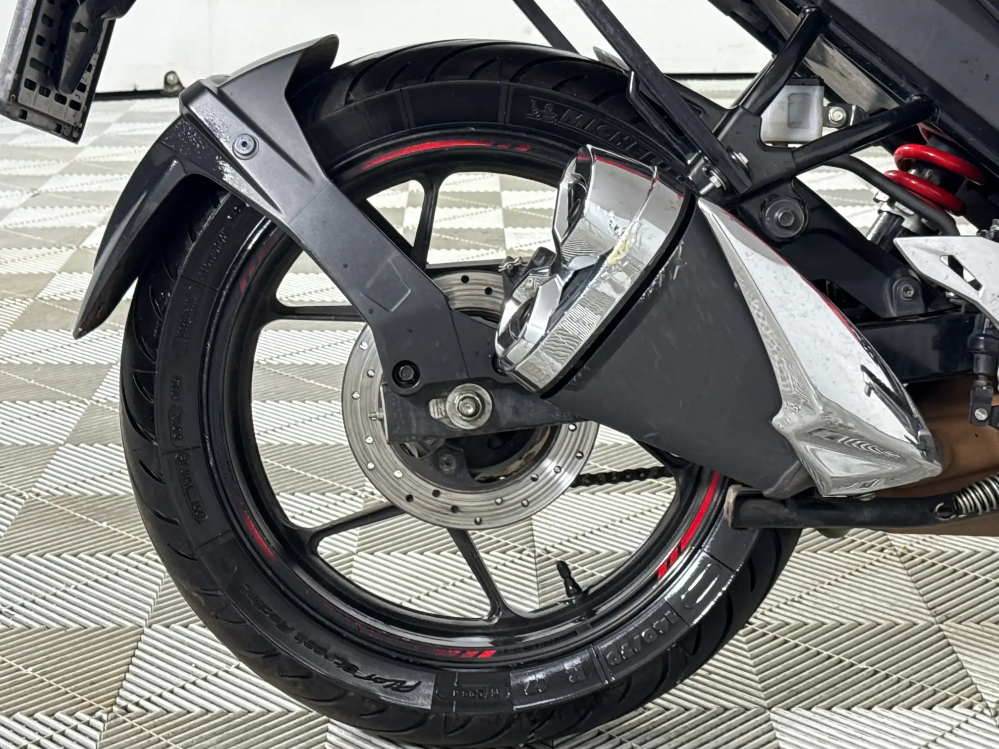 Suzuki GSX