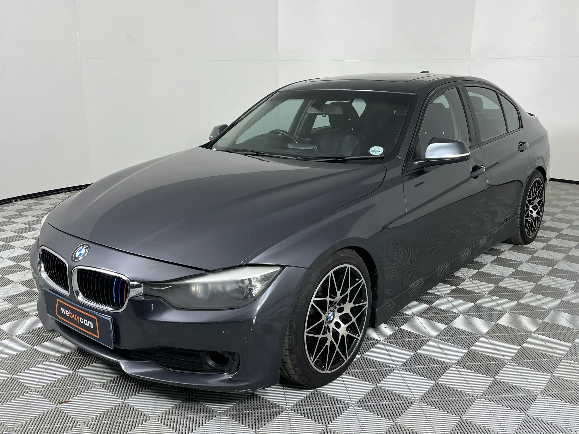 2014 BMW 3 Series 318i Sport Line Auto (F30)