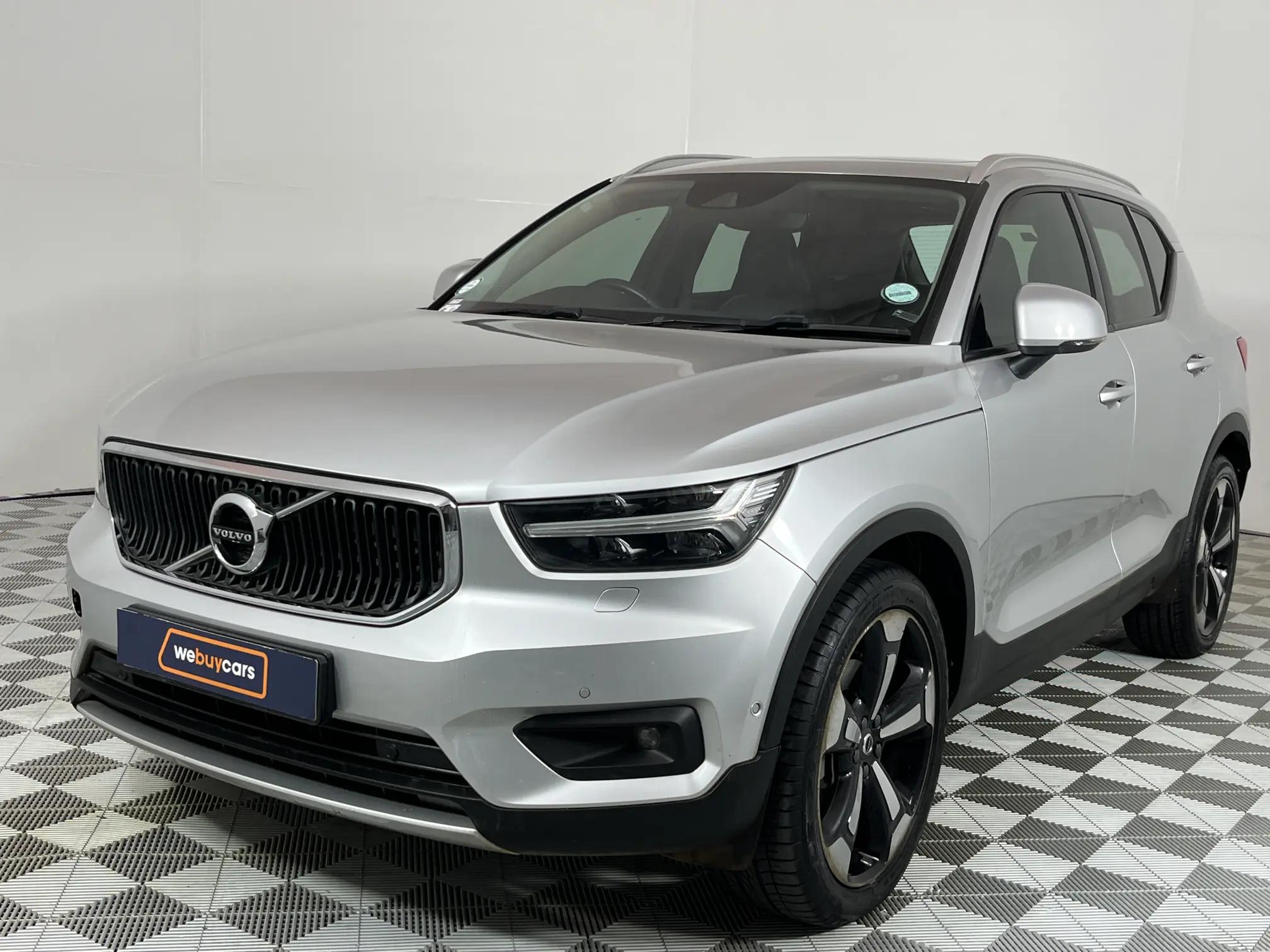 Volvo XC40 D4 Momentum AWD