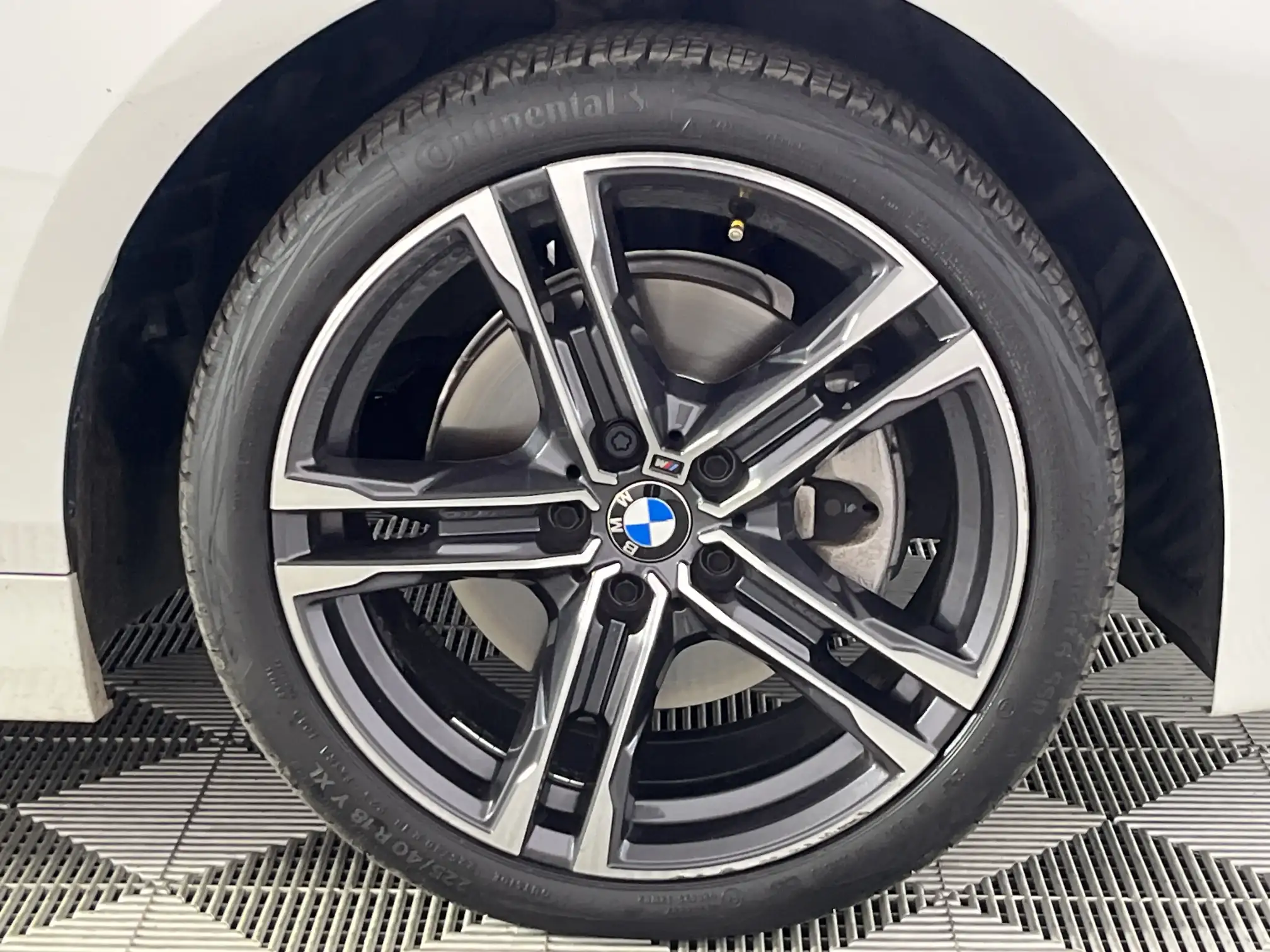 BMW 1 Series (f40)