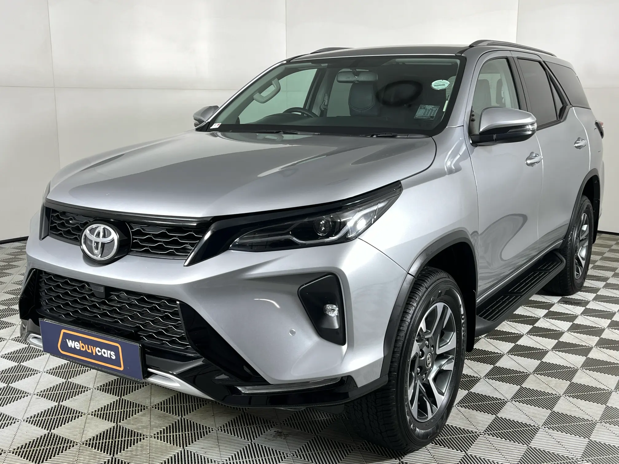 2023 Toyota Fortuner 2.4gd-6 R/B Auto