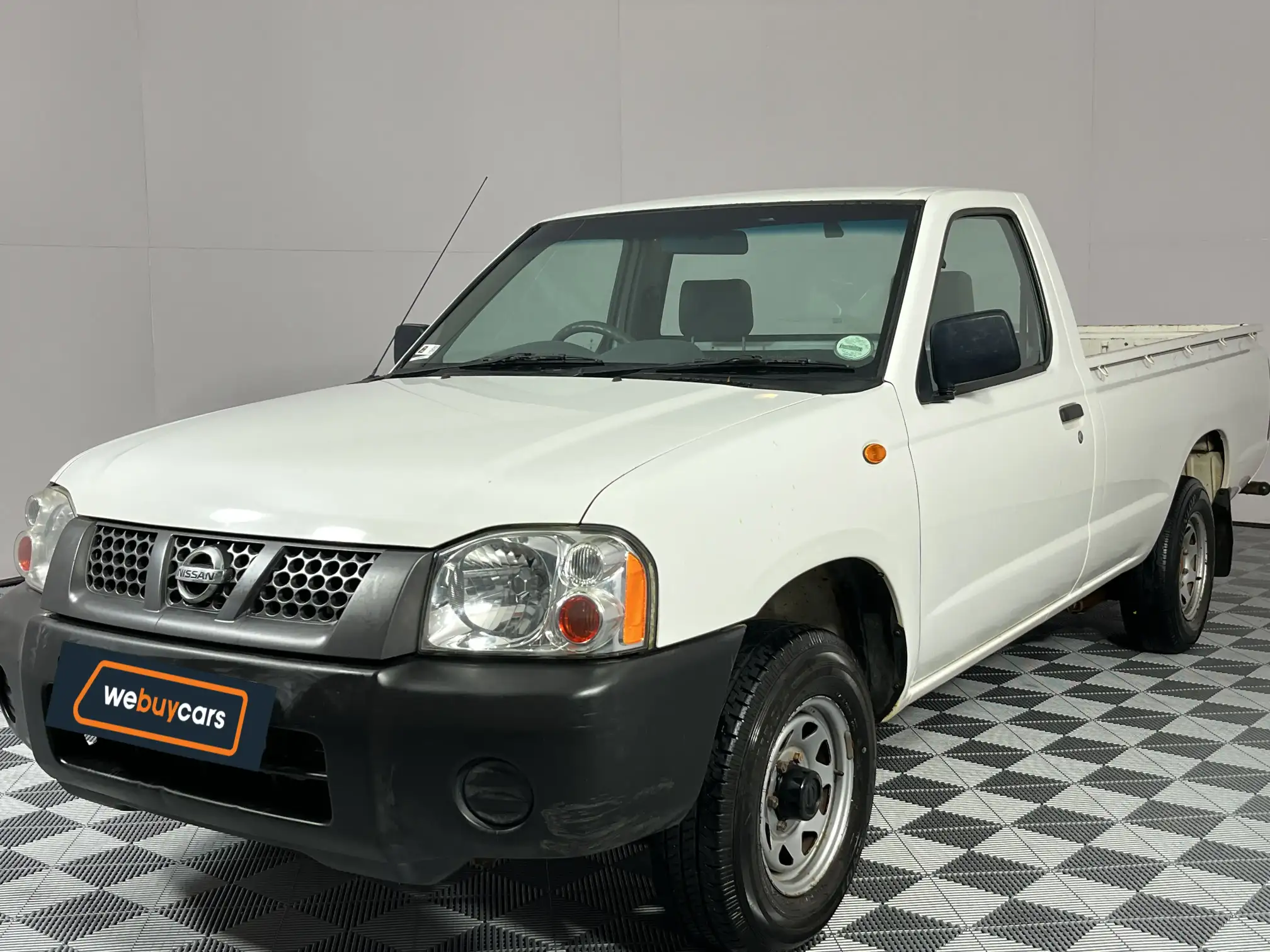 2017 Nissan Hardbody