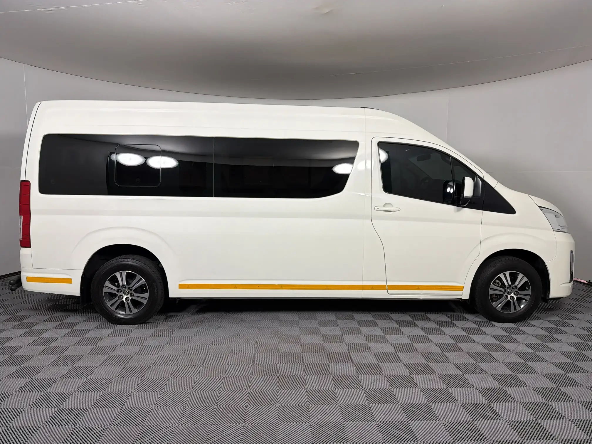 Toyota Quantum