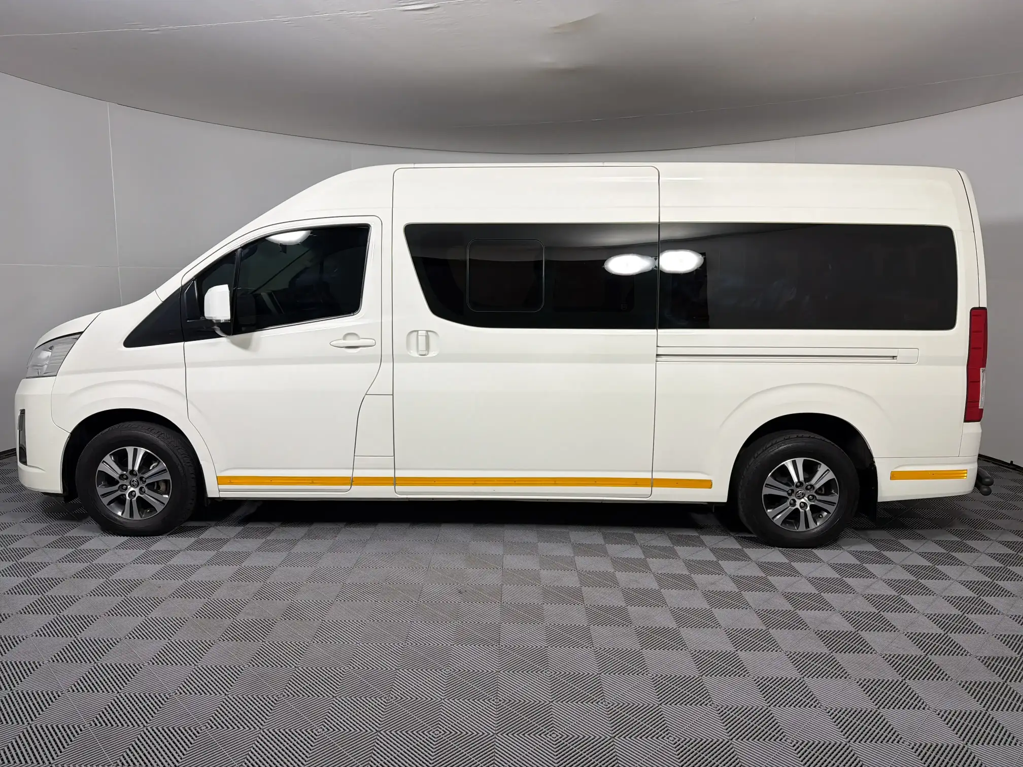 Toyota Quantum