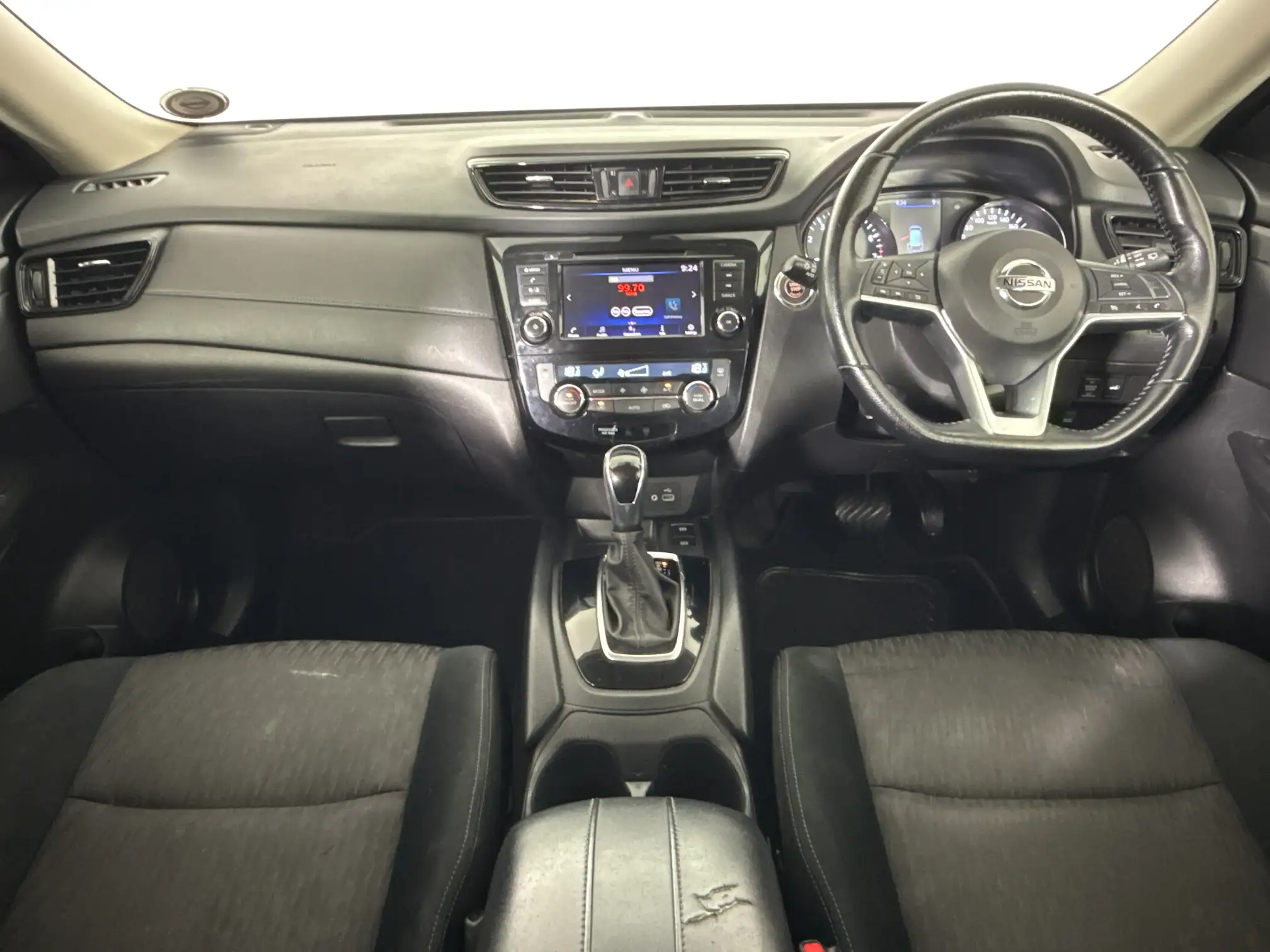 Nissan X Trail