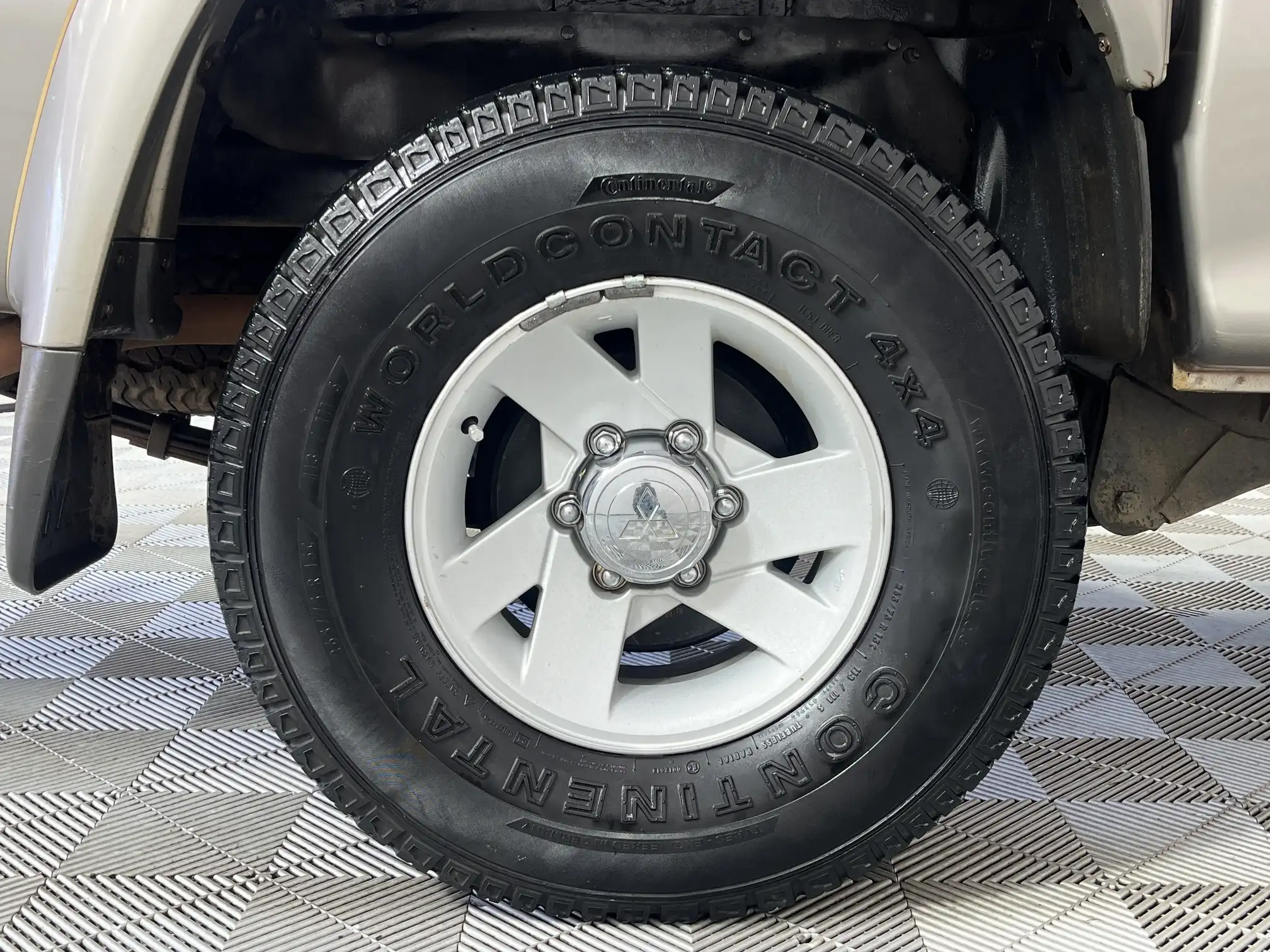 Mitsubishi Colt