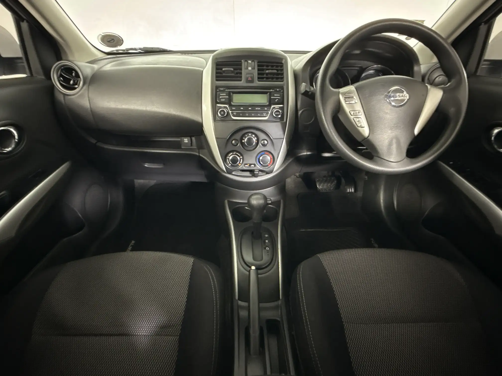 Nissan Almera