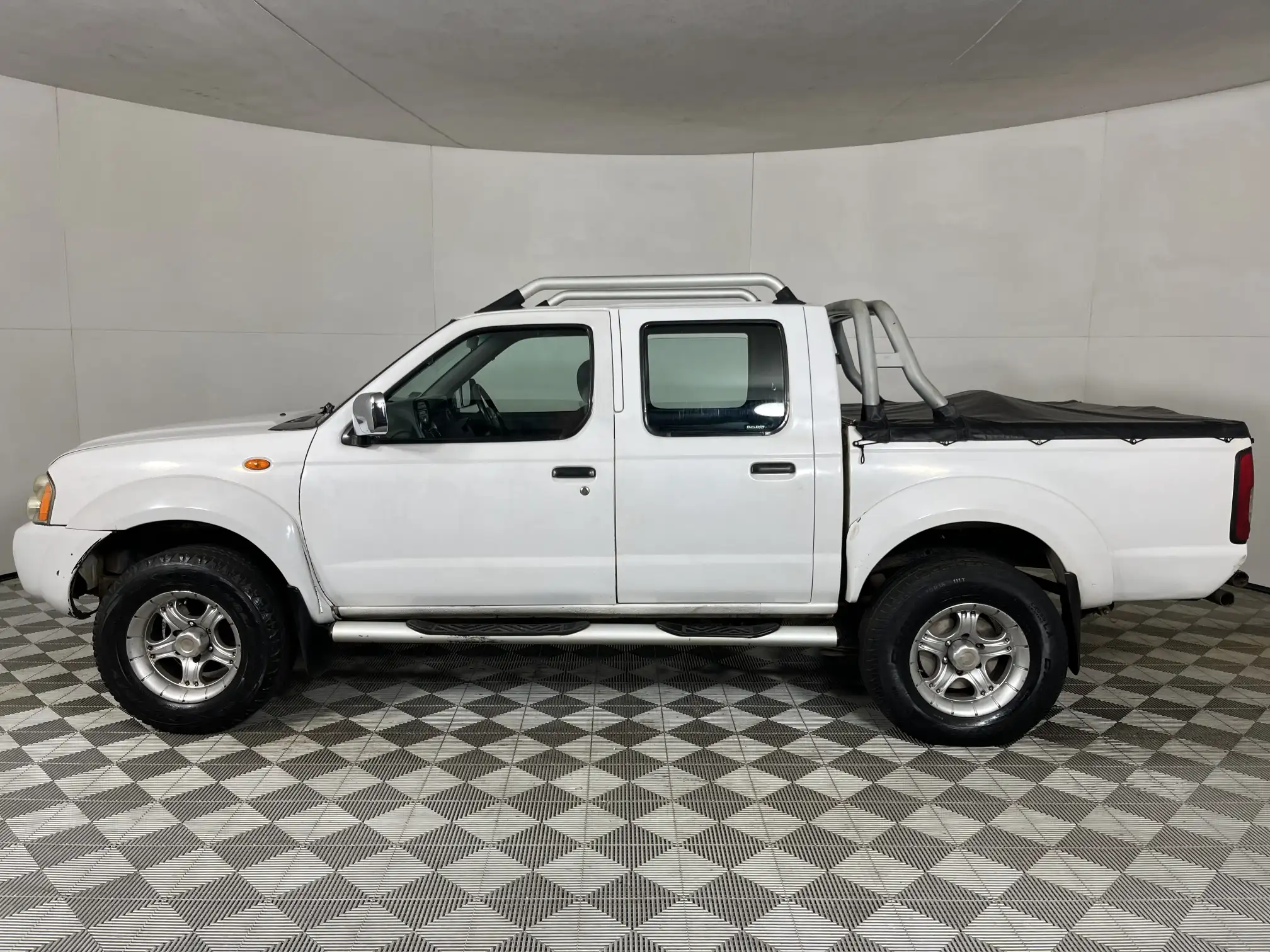 Nissan Hardbody