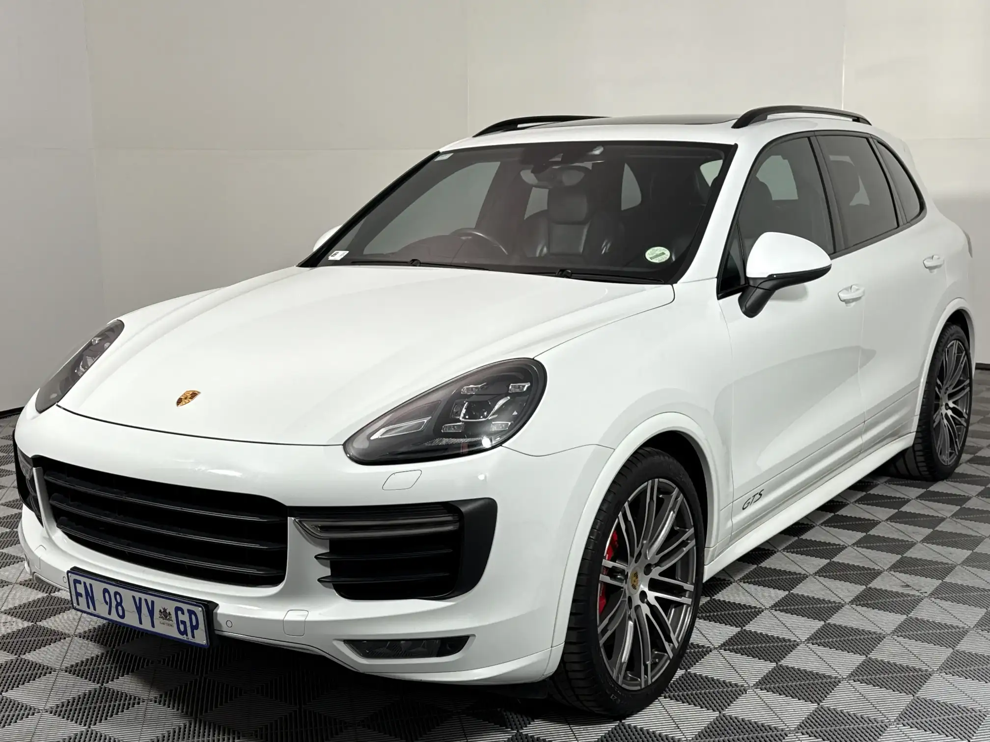 2016 Porsche Cayenne