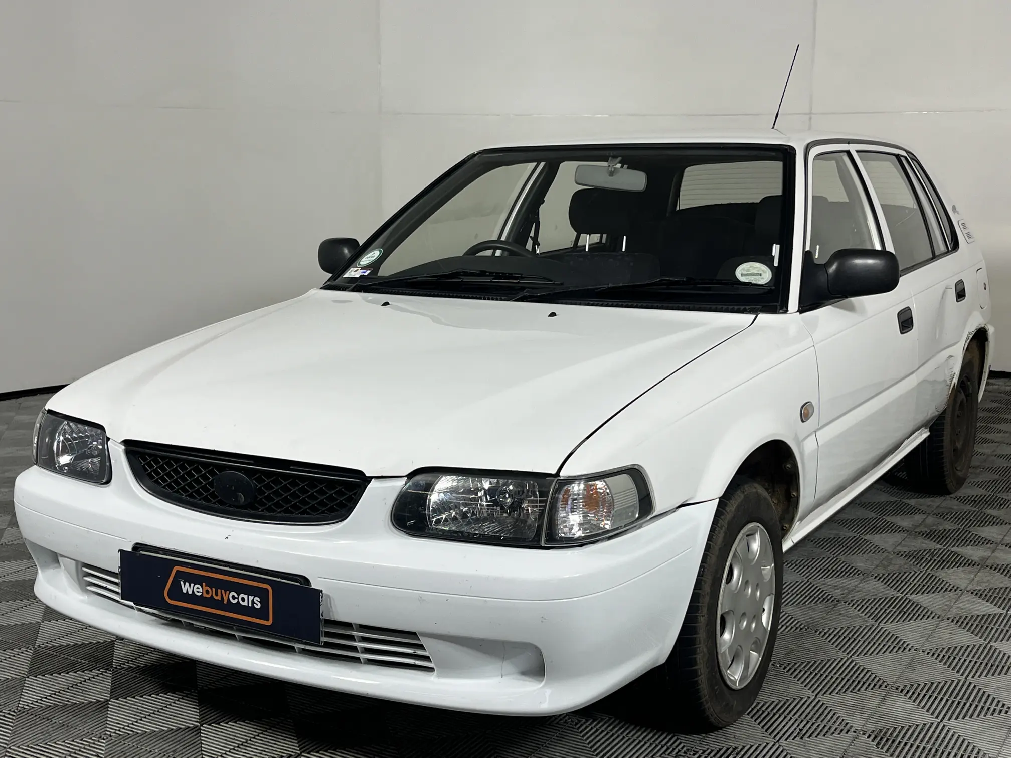 2004 Toyota Tazz 130