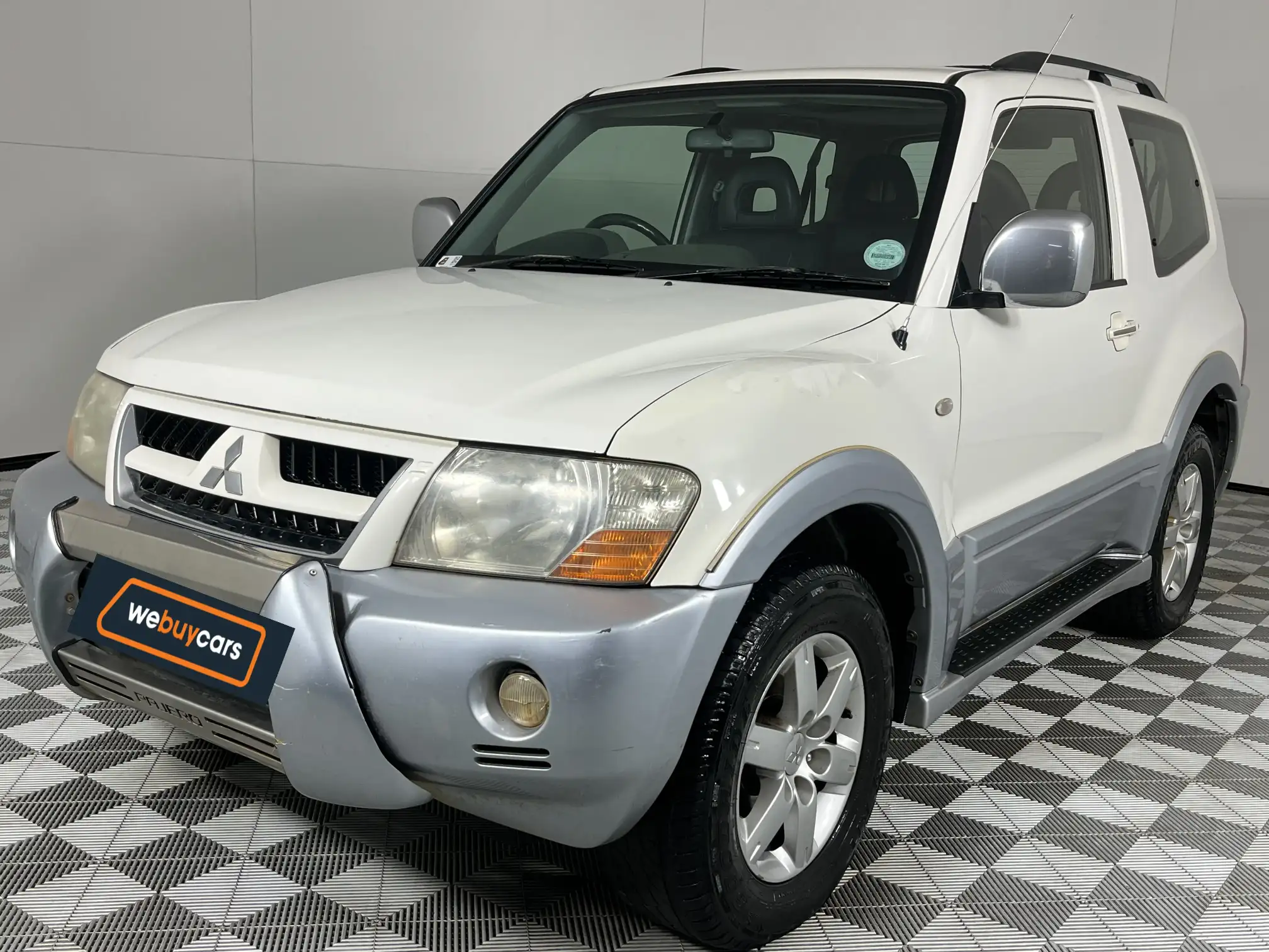 2006 Mitsubishi Pajero