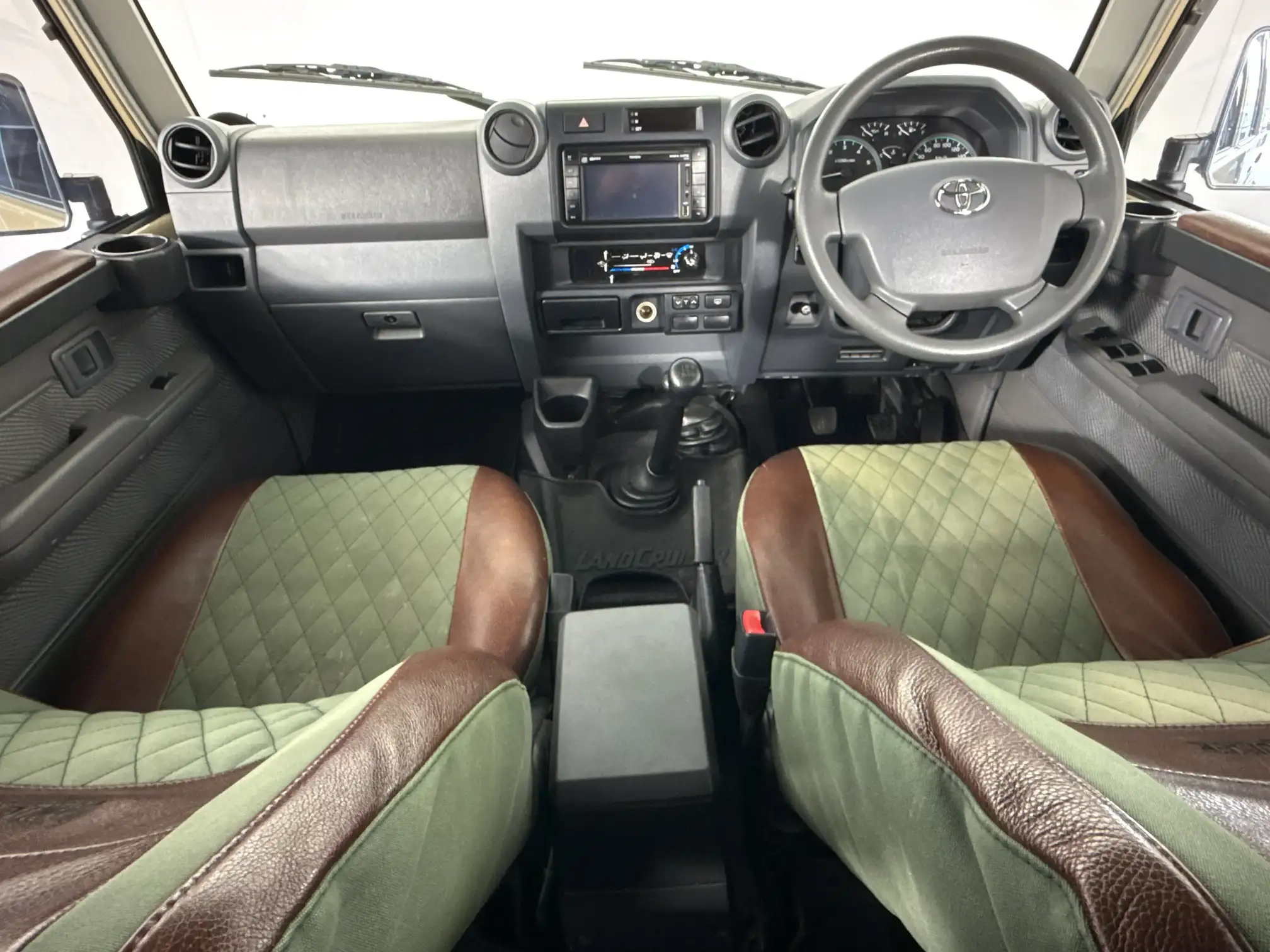 Toyota Land Cruiser 70 Series