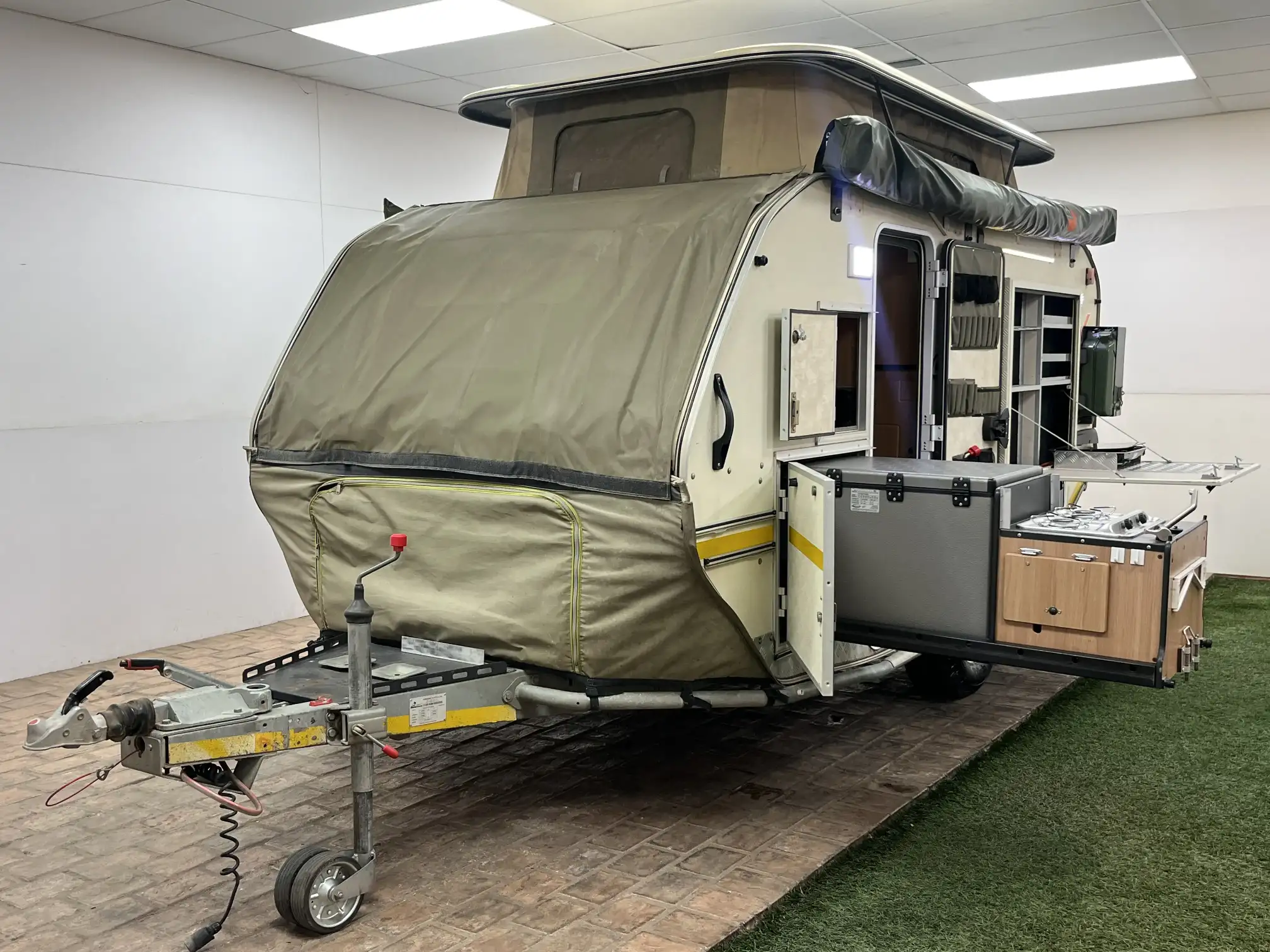 2015 Jurgens Explorer