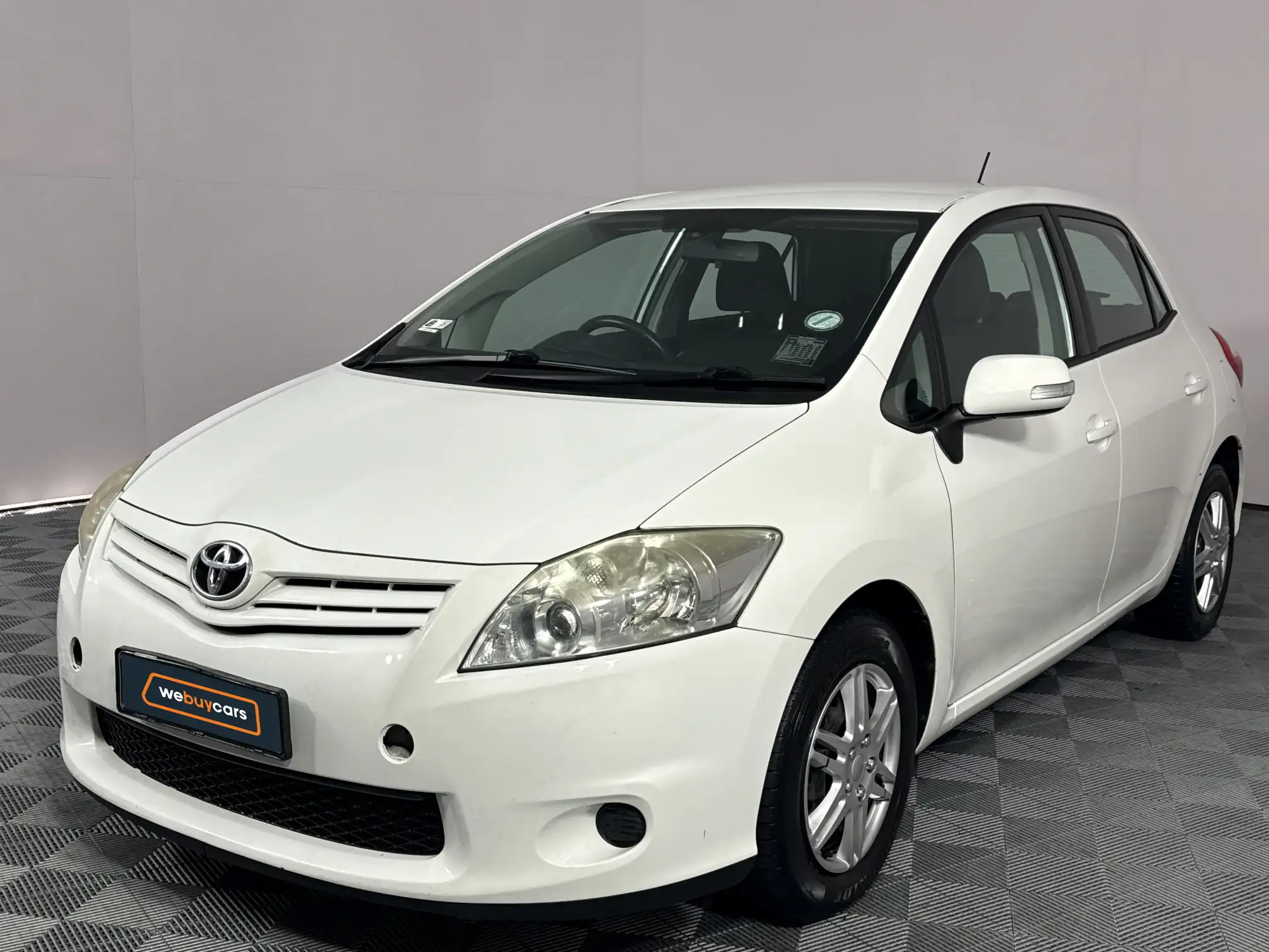 2011 Toyota Auris