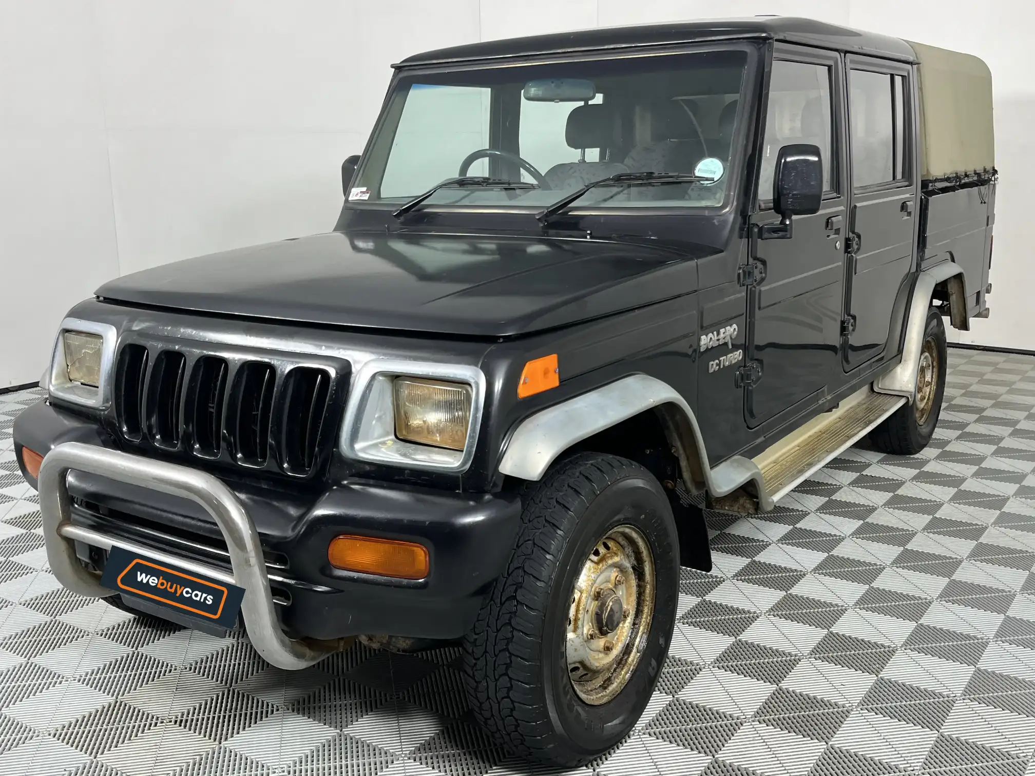 2006 Mahindra Bolero