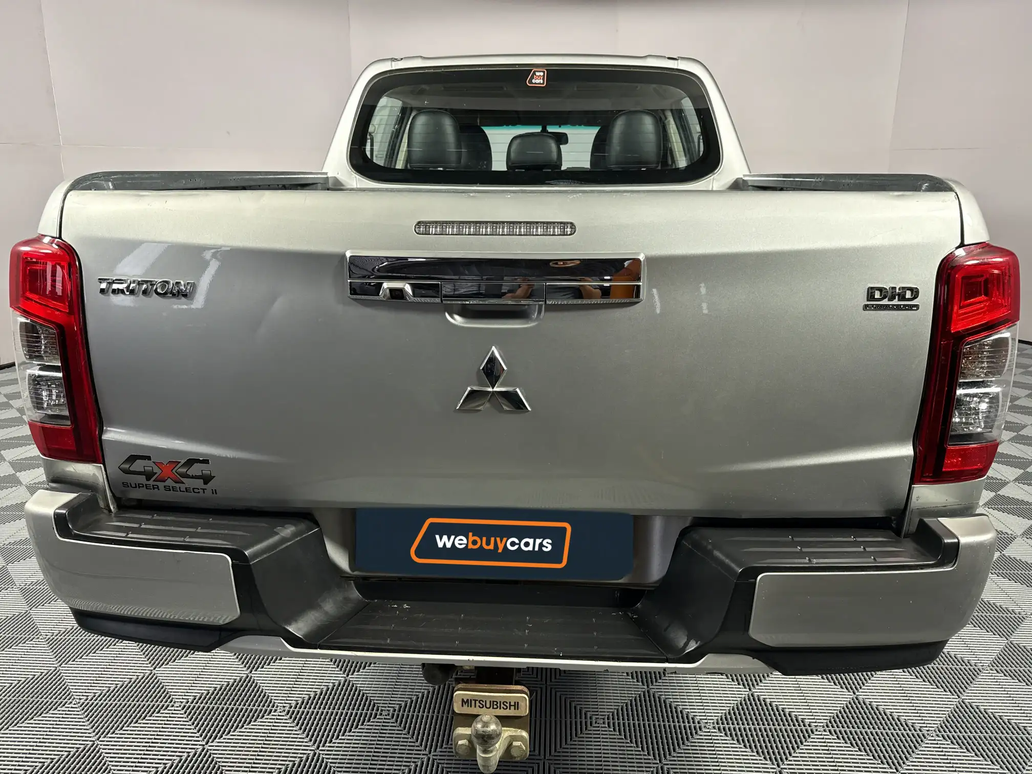 Mitsubishi Triton