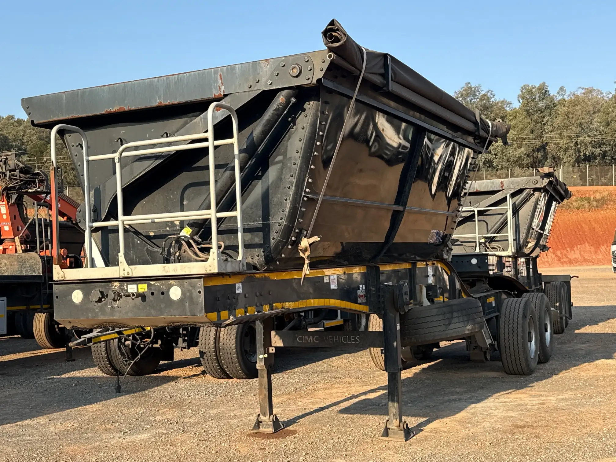 2023 CIMC Side Tipper