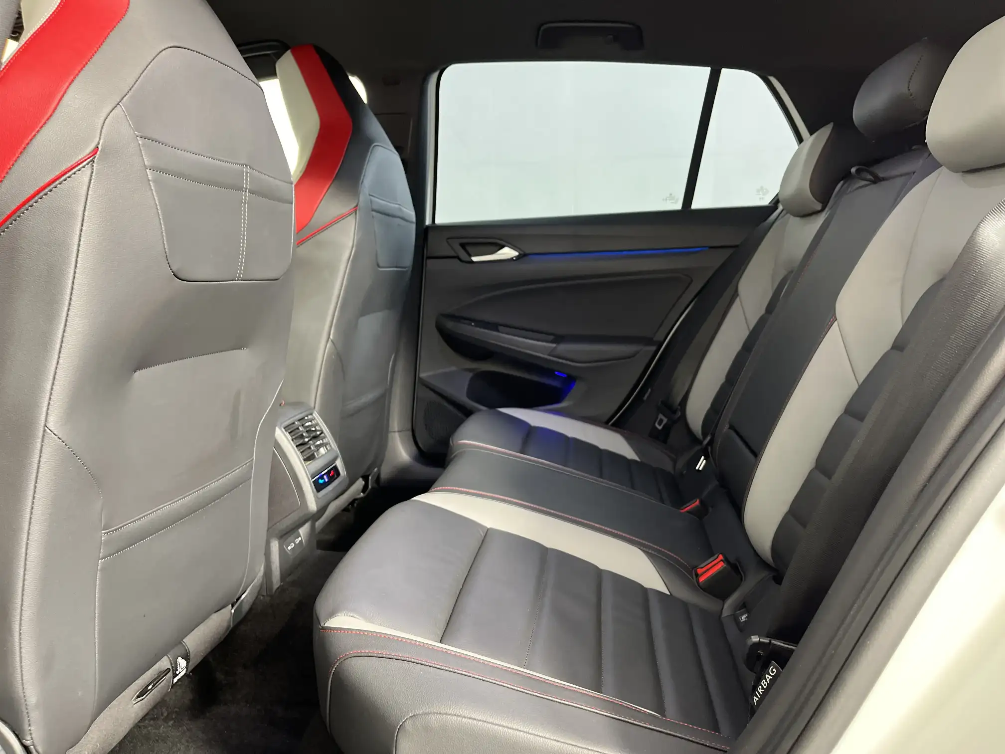 Volkswagen Golf 8