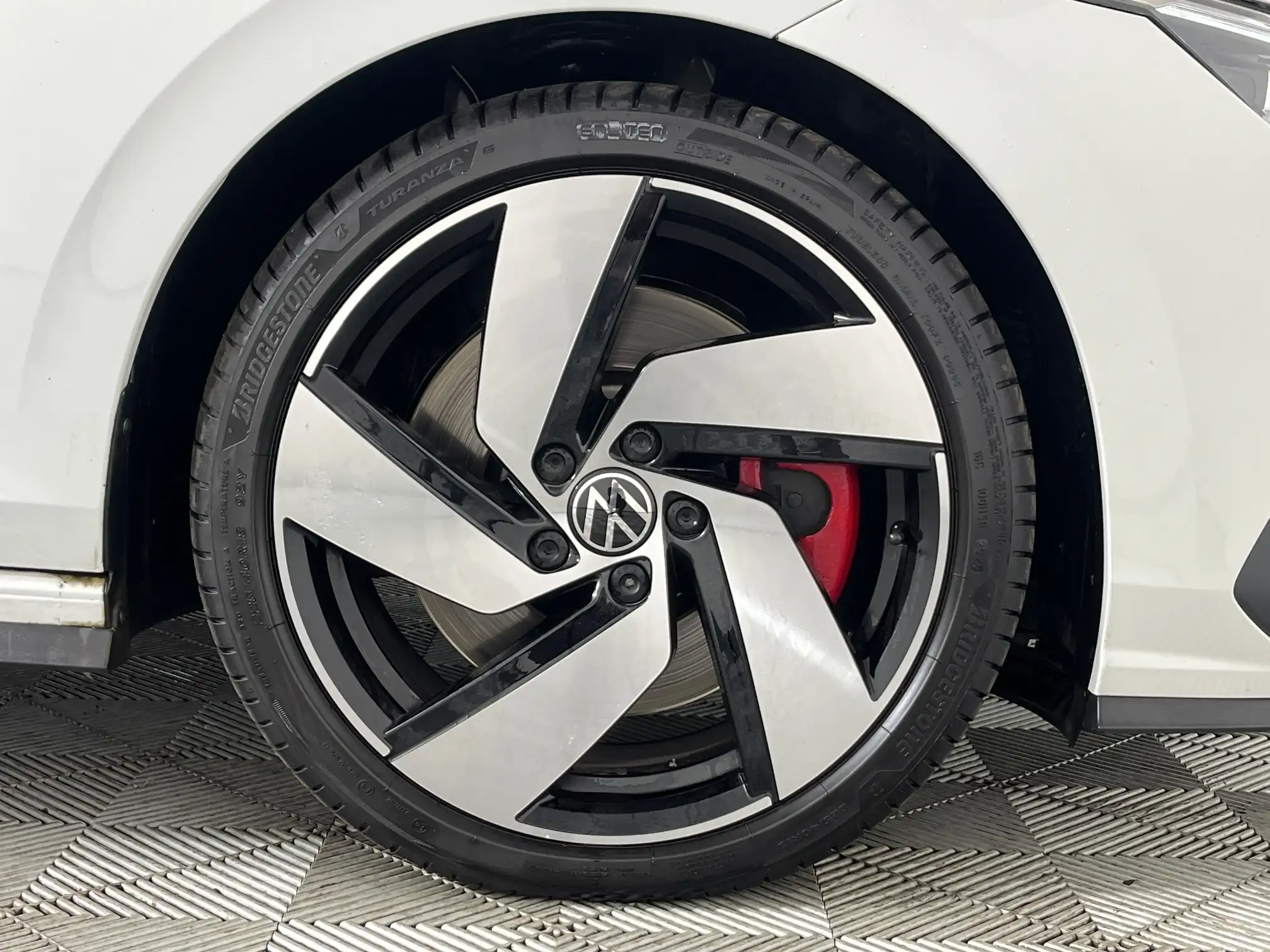 Volkswagen Golf 8