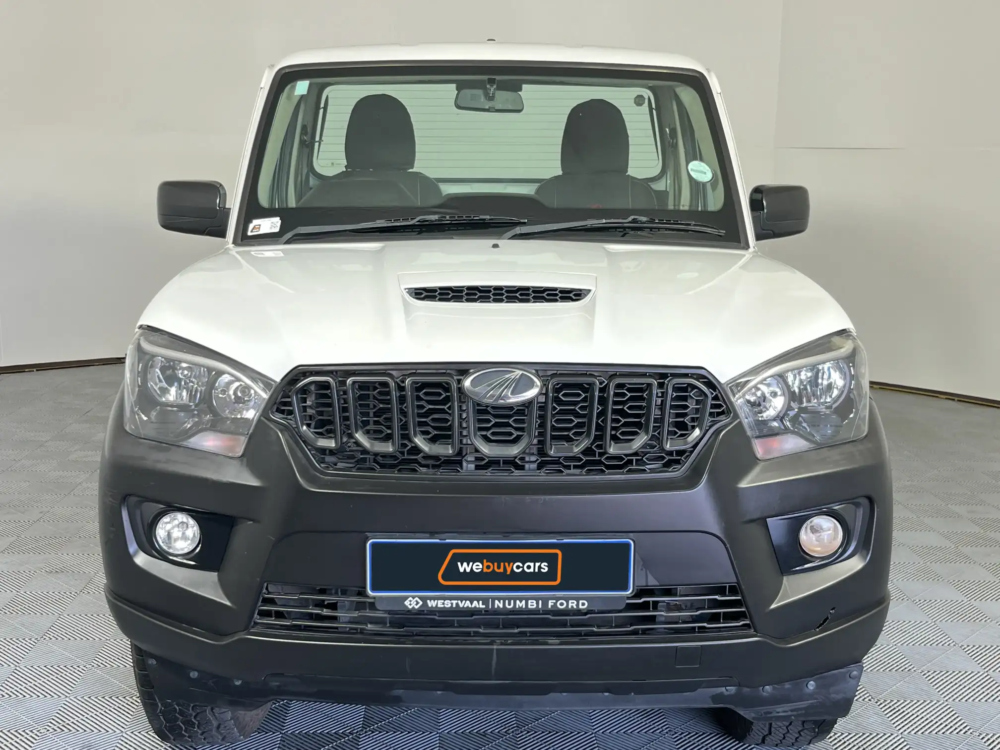 Mahindra PIK UP
