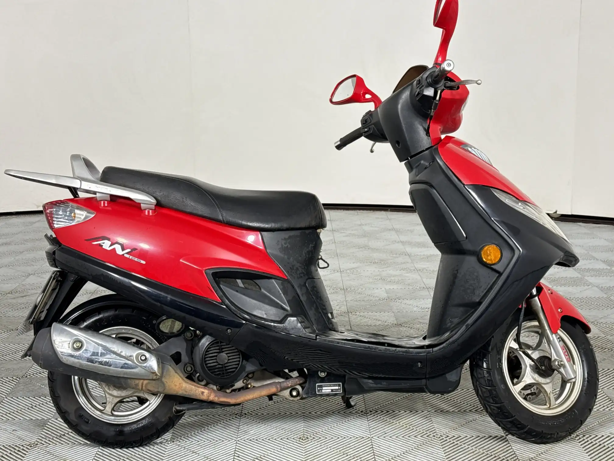 2013 Suzuki AN