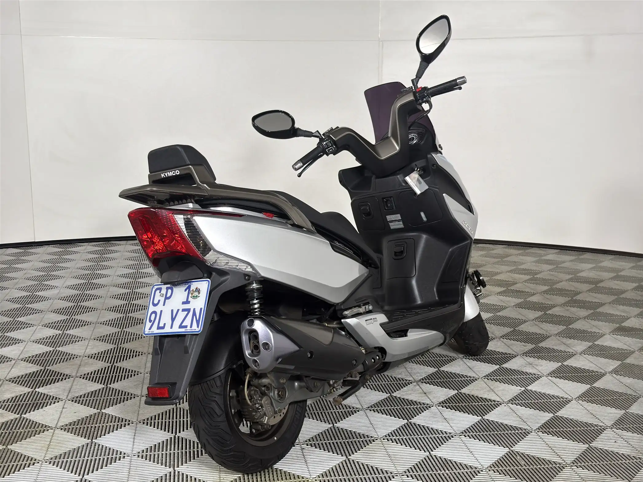 Kymco People