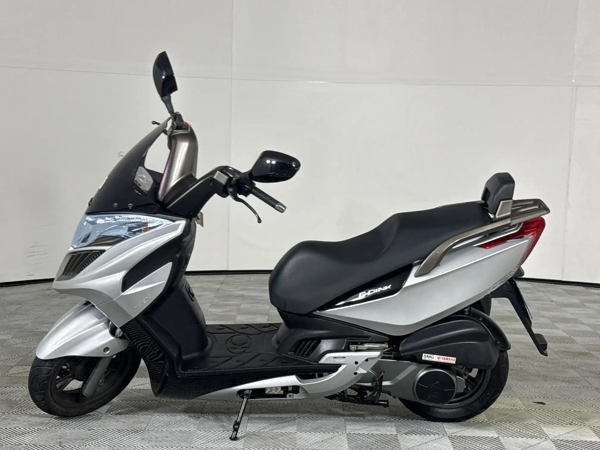 Kymco People