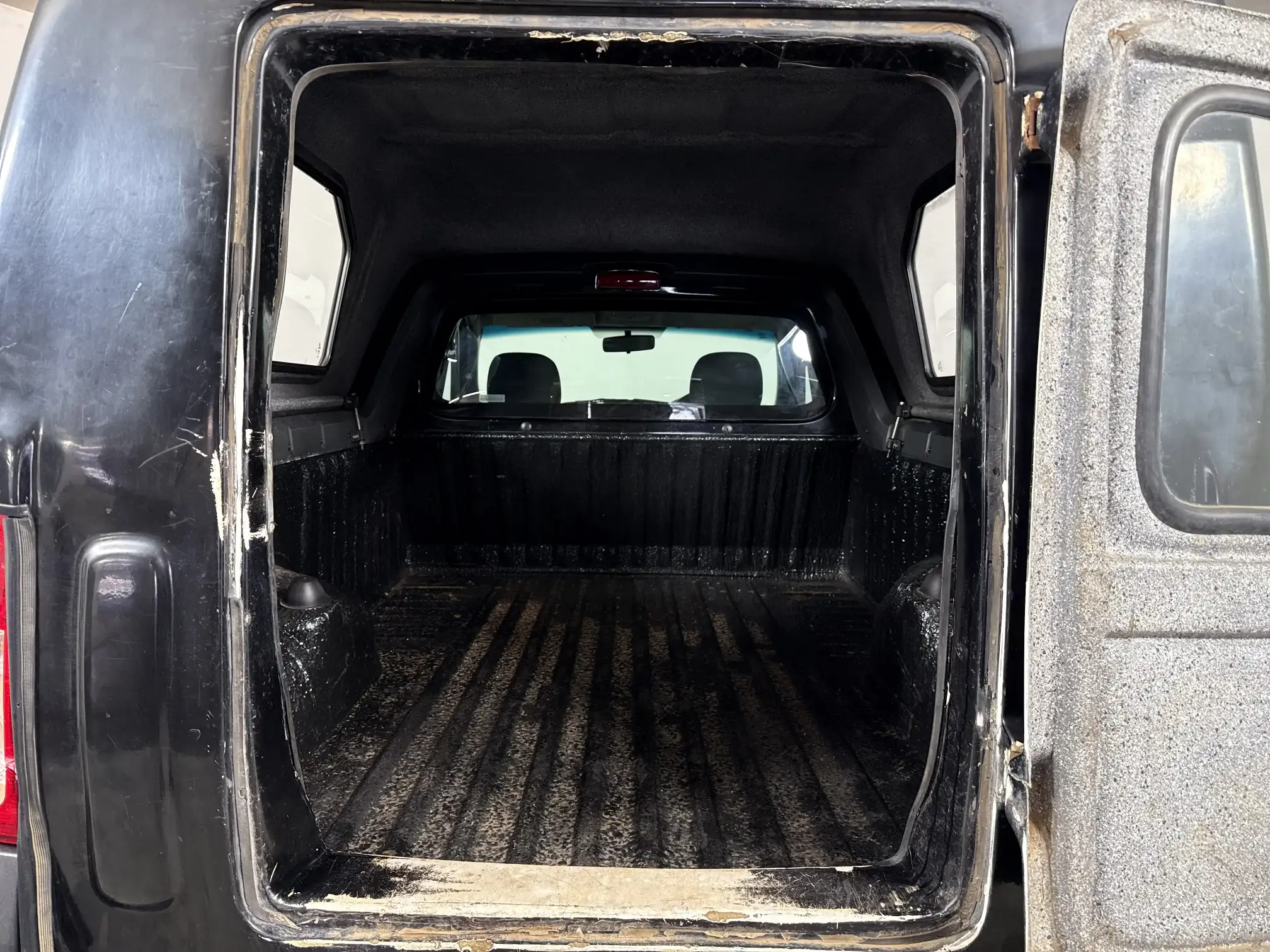 Nissan NP200
