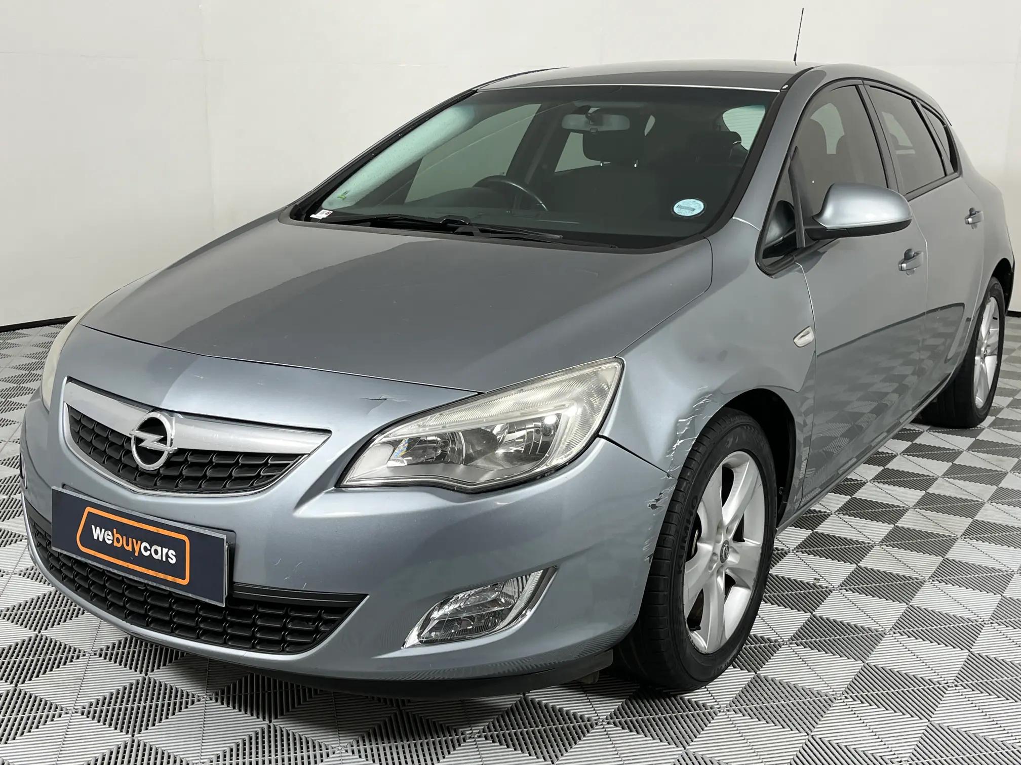 Opel Astra 1.4 Turbo Enjoy Hatch Back