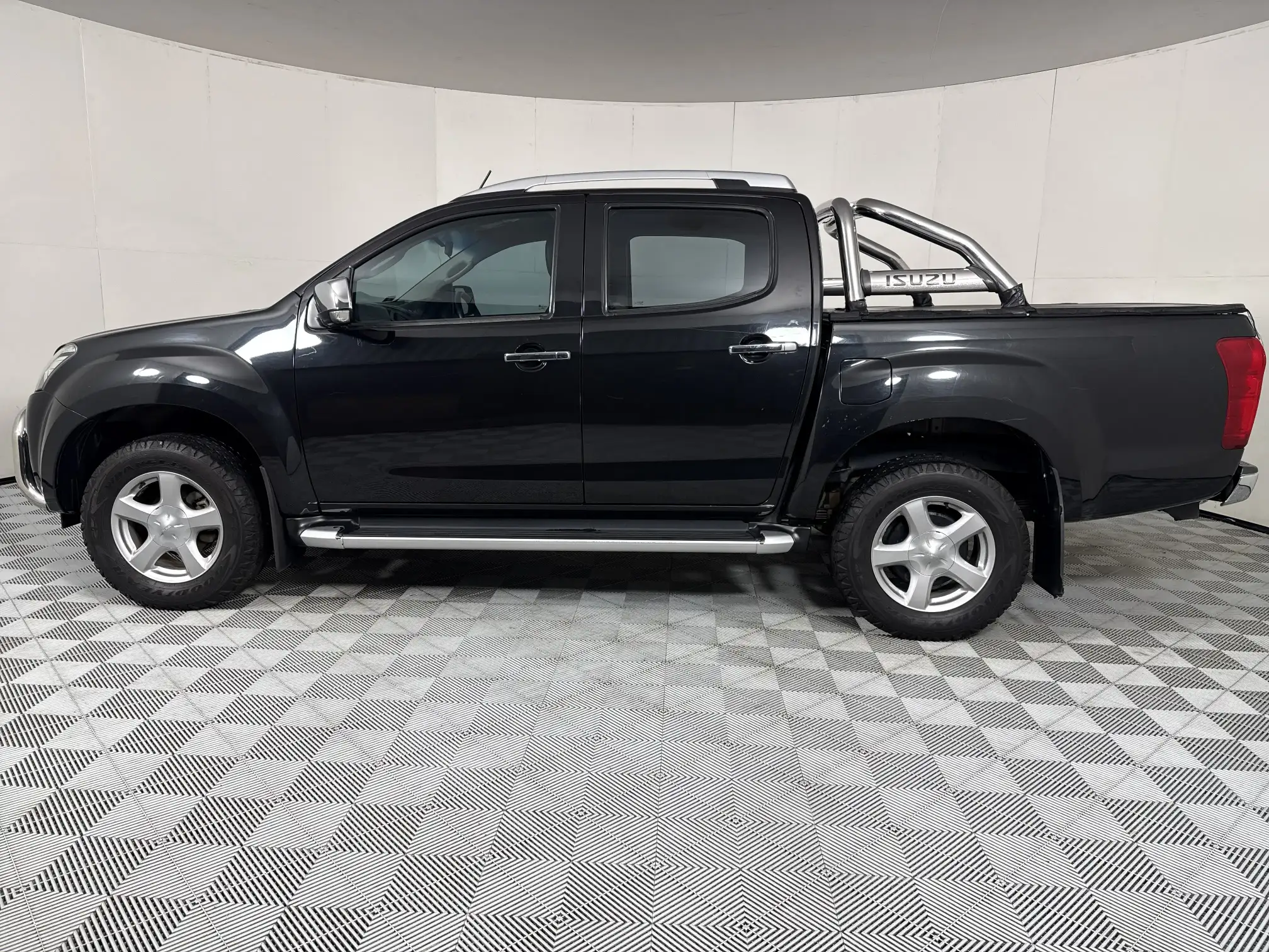 Isuzu KB
