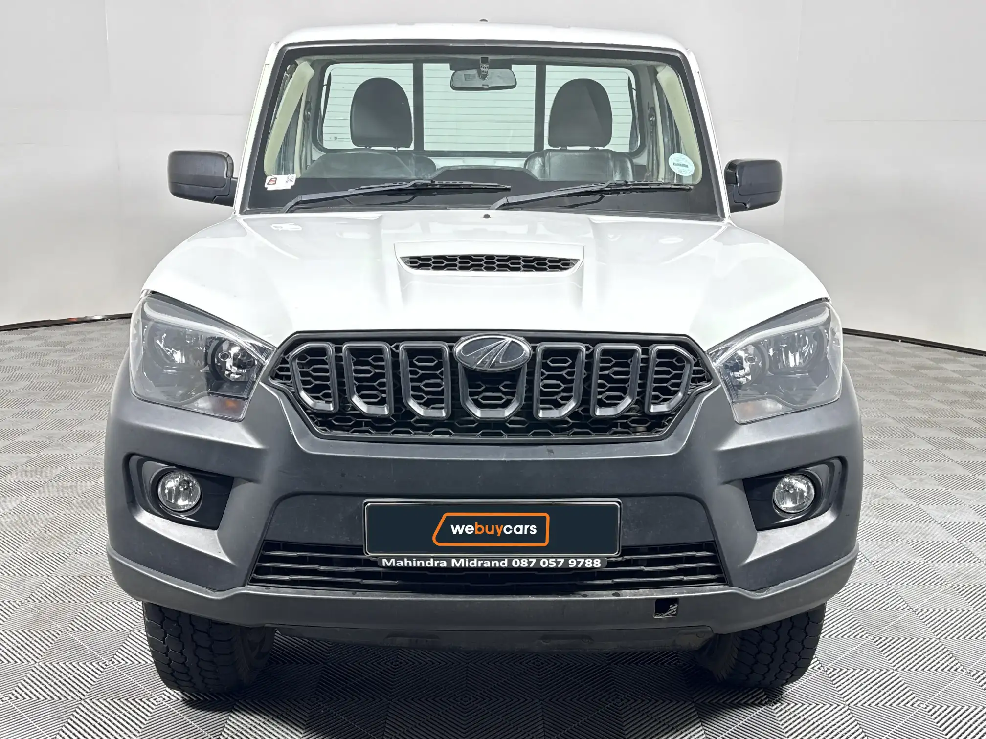 Mahindra PIK UP