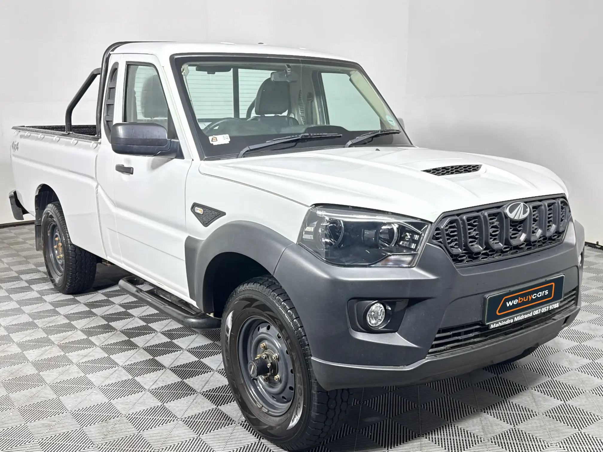 Mahindra PIK UP