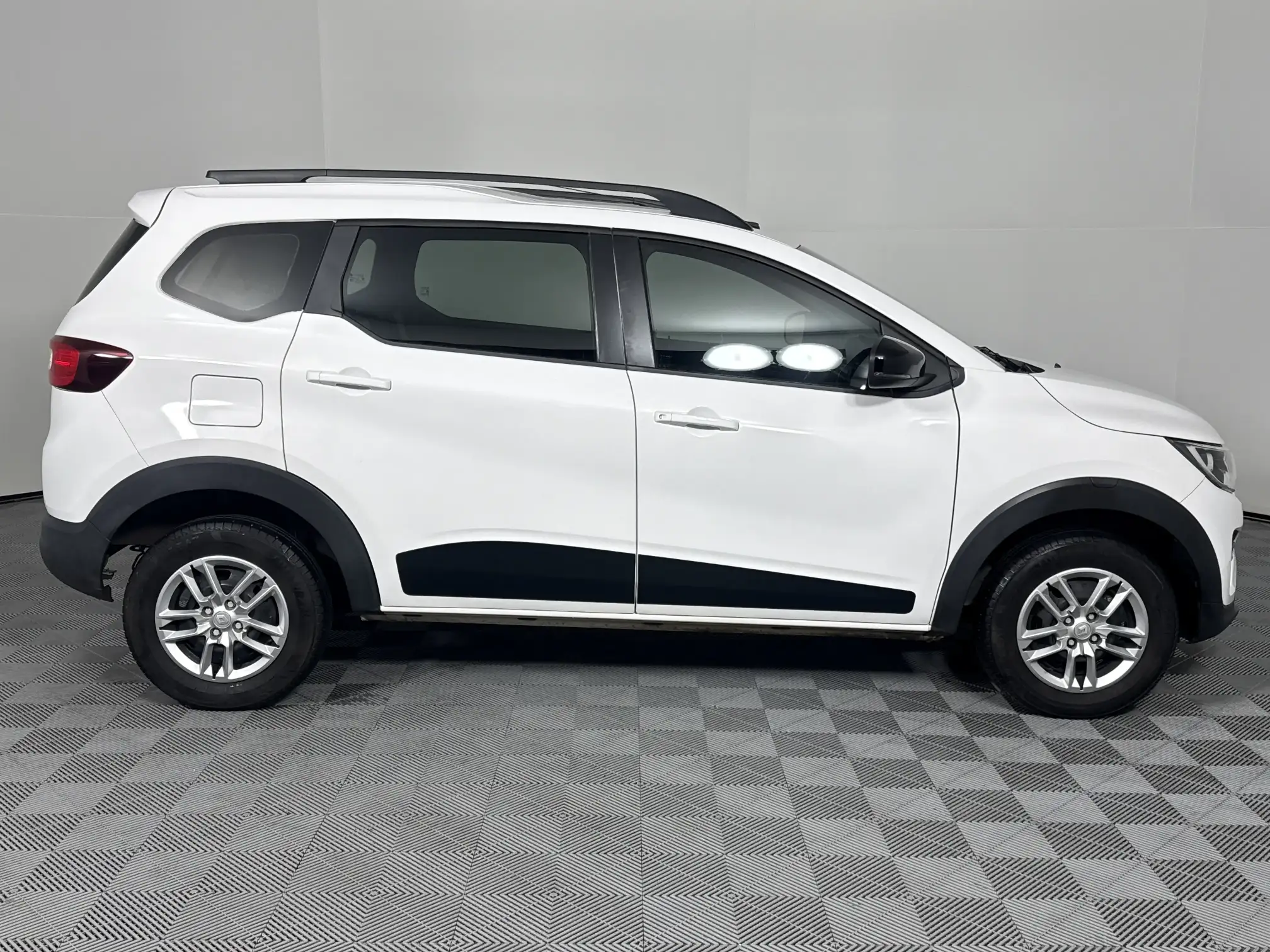 Renault Triber
