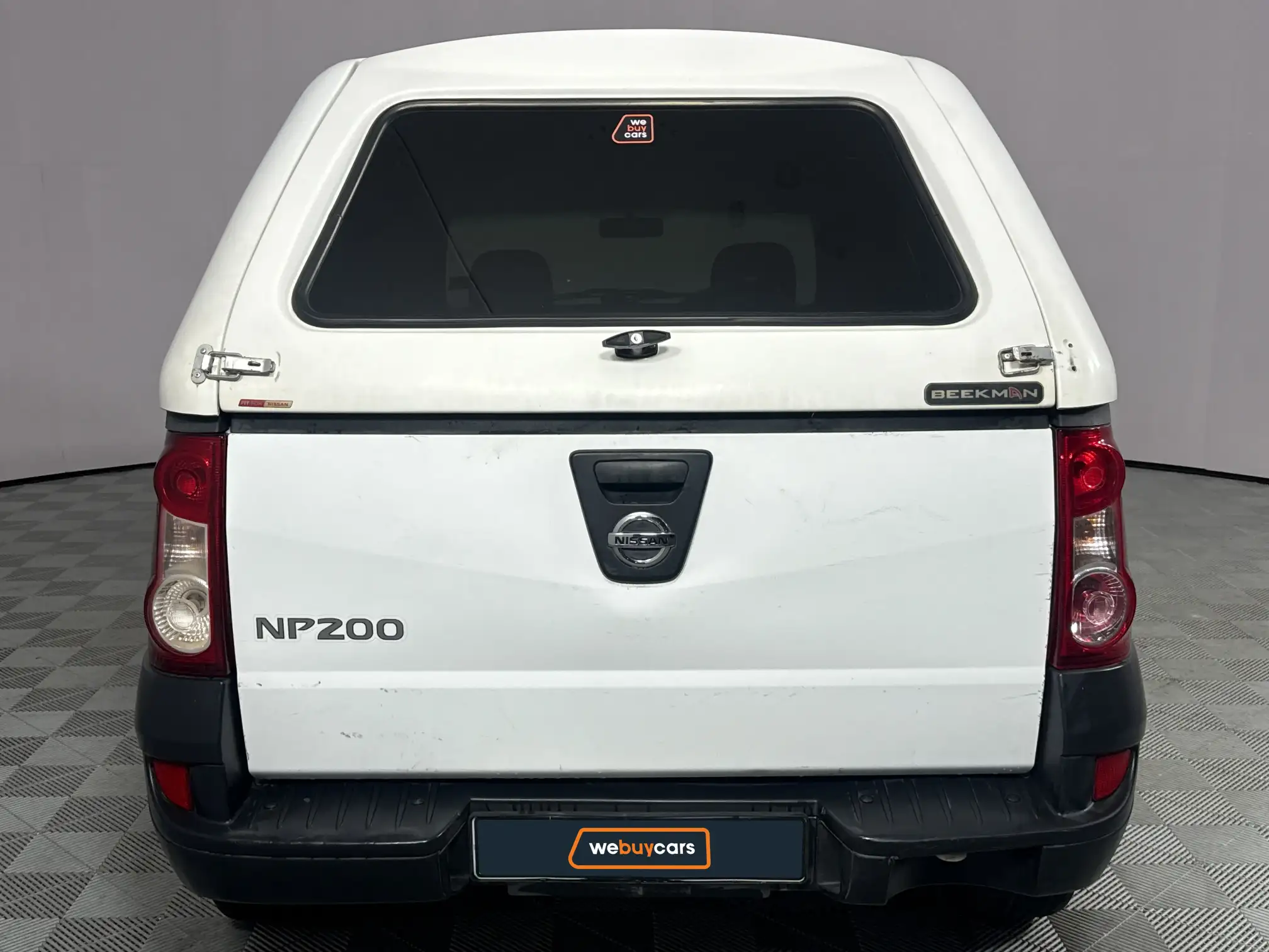 Nissan NP200